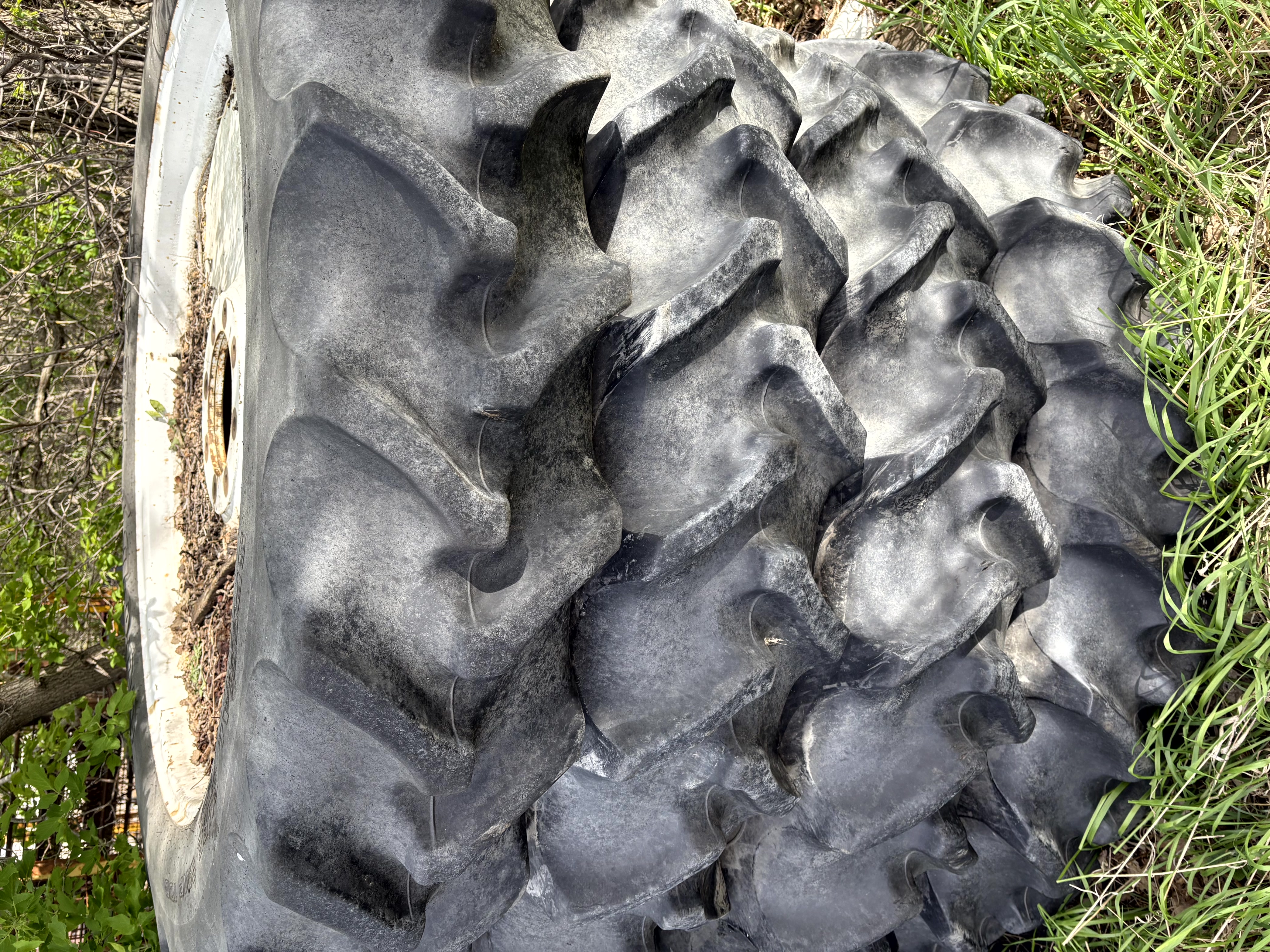 1998 RoGator 854 Sprayer/High Clearance