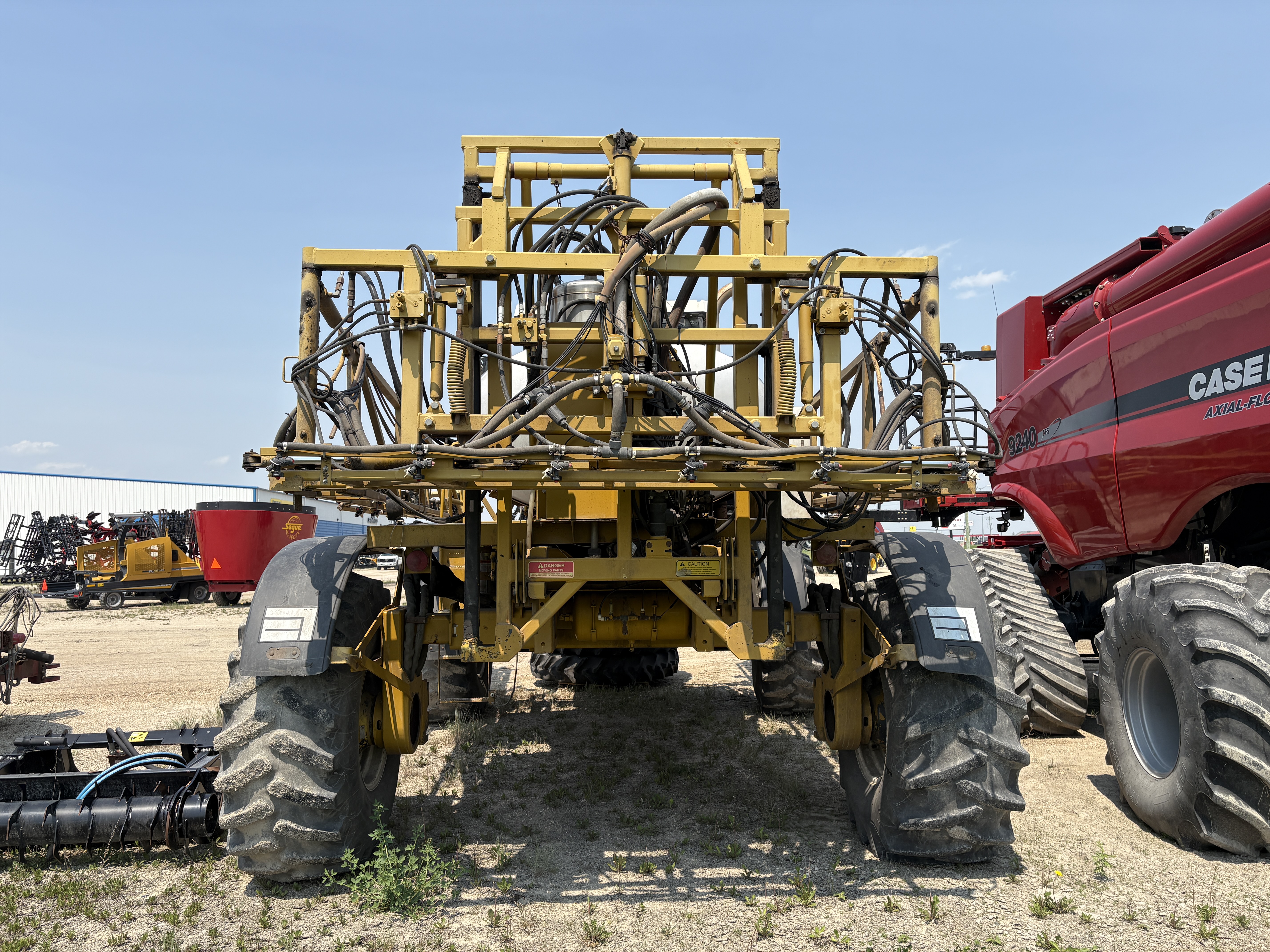 1998 RoGator 854 Sprayer/High Clearance