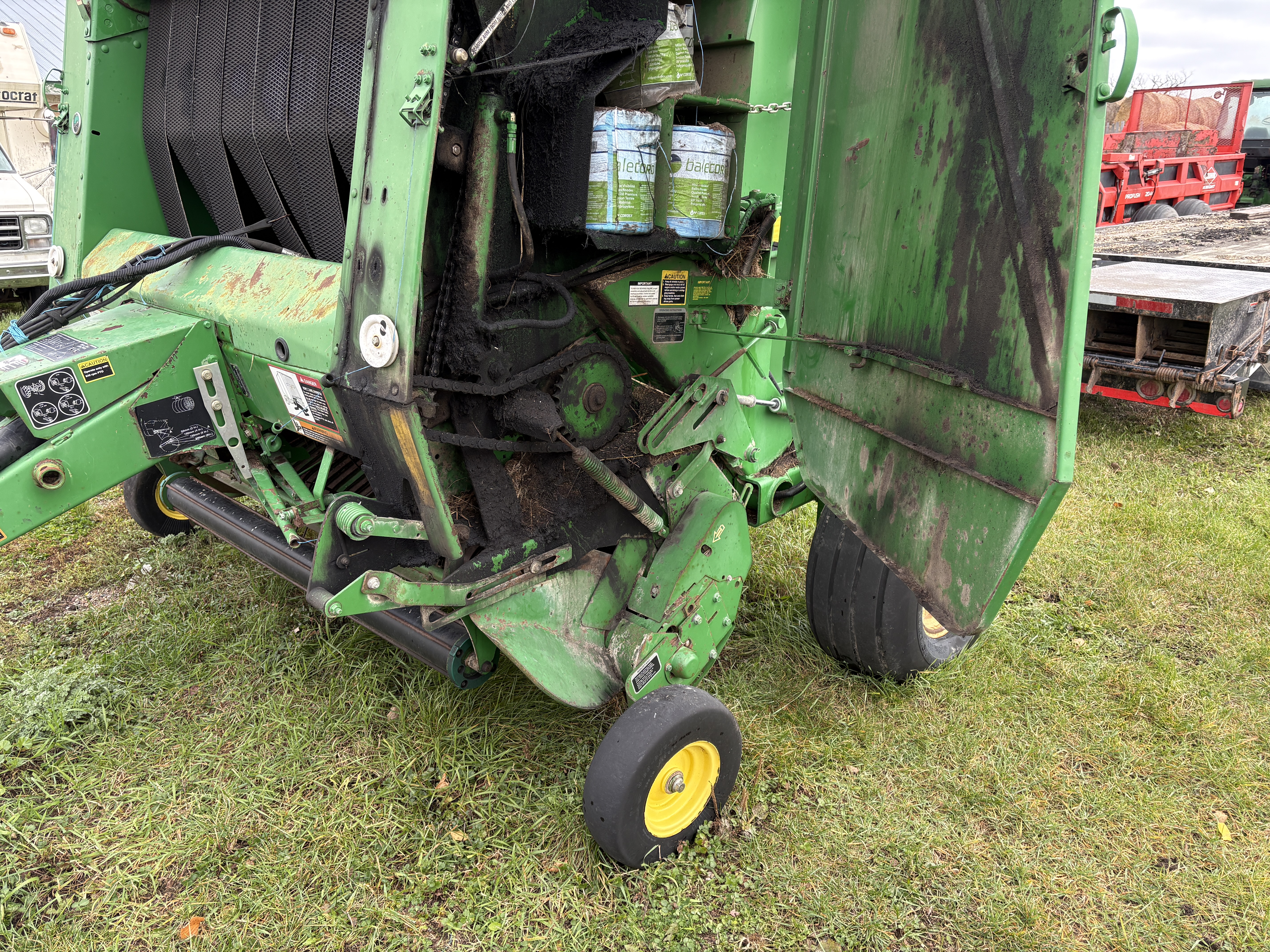 2009 John Deere 568 Baler/Round