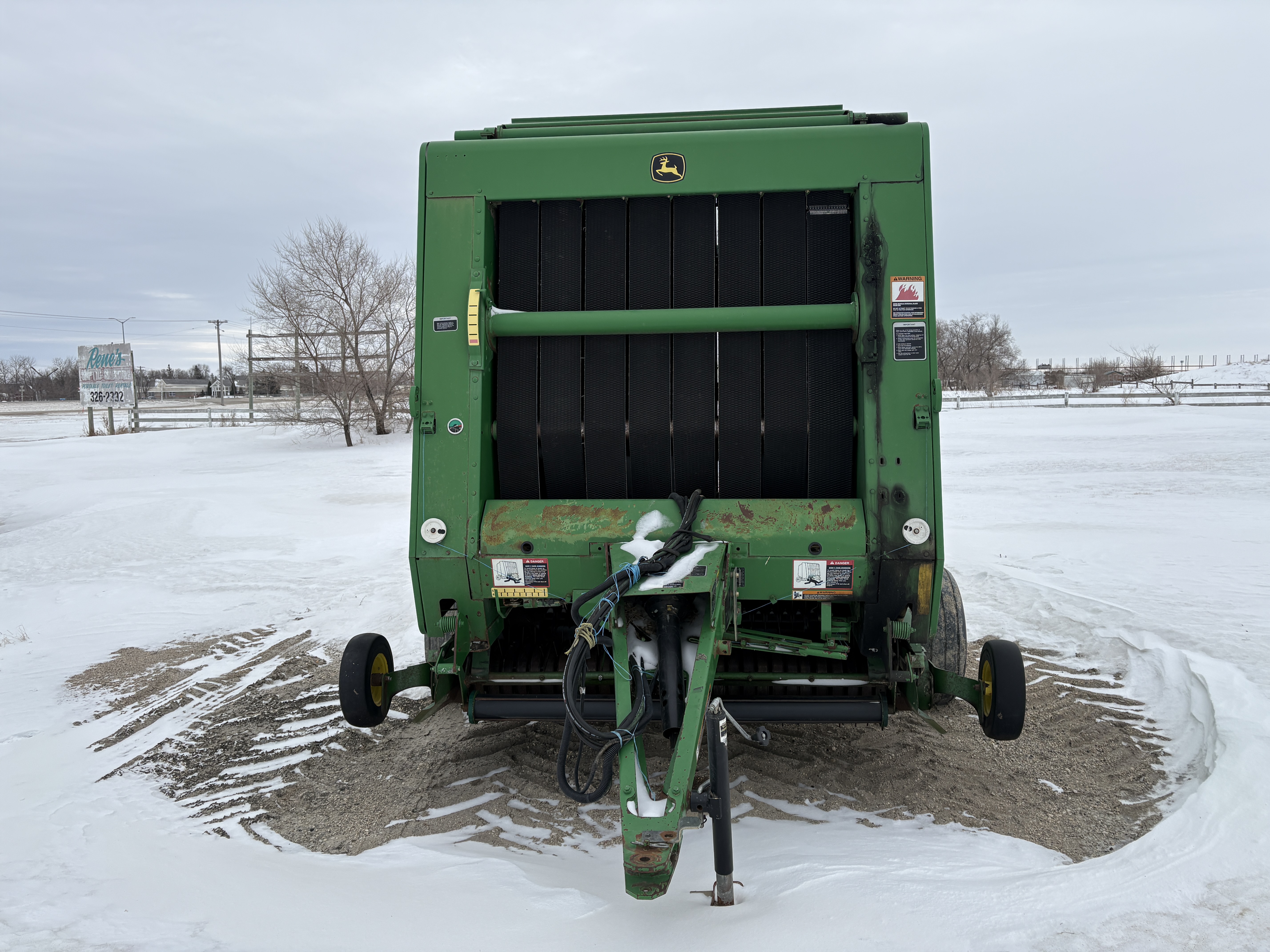 2009 John Deere 568 Baler/Round