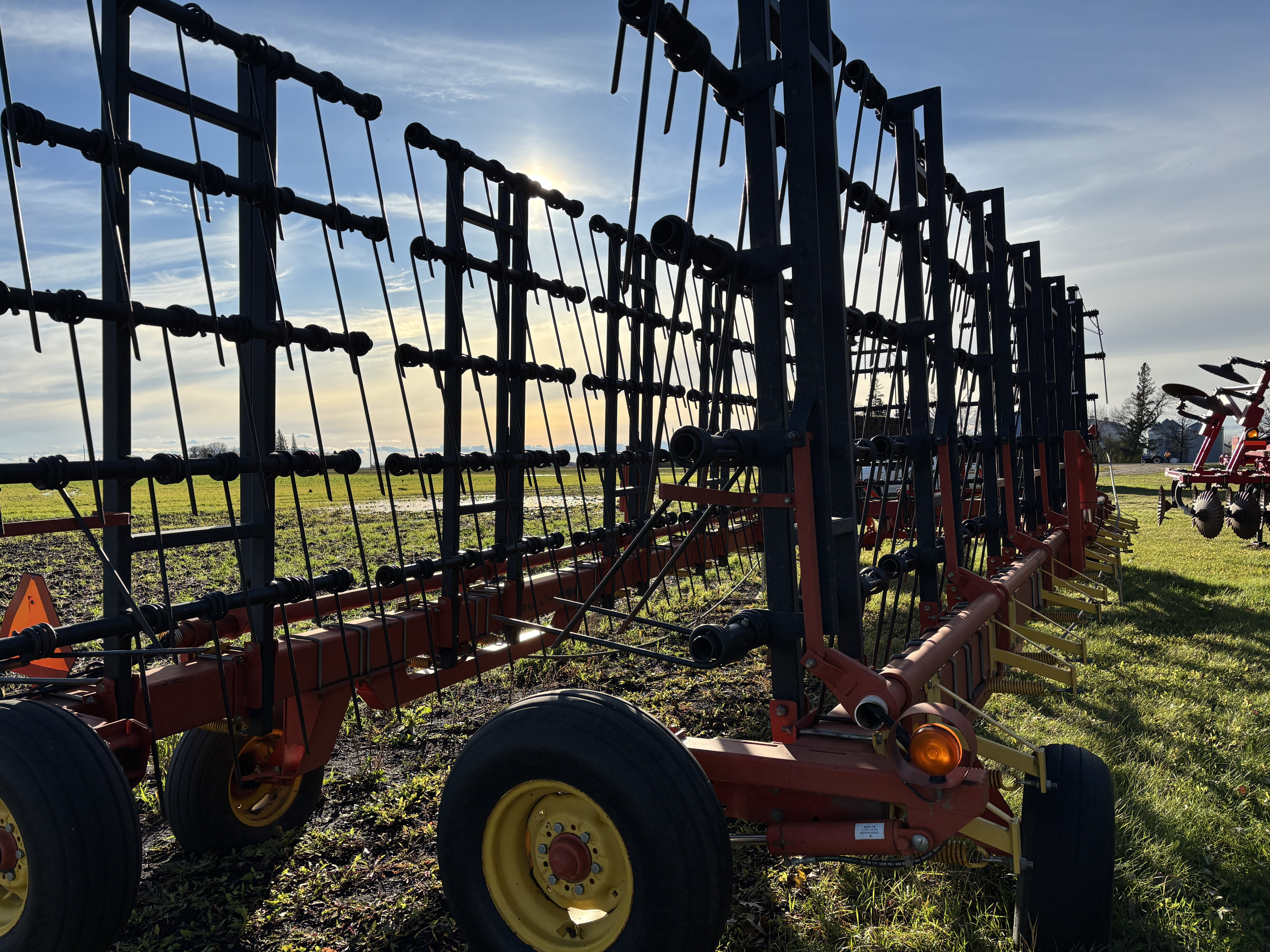 2007 Bourgault 7200 Harrow Heavy