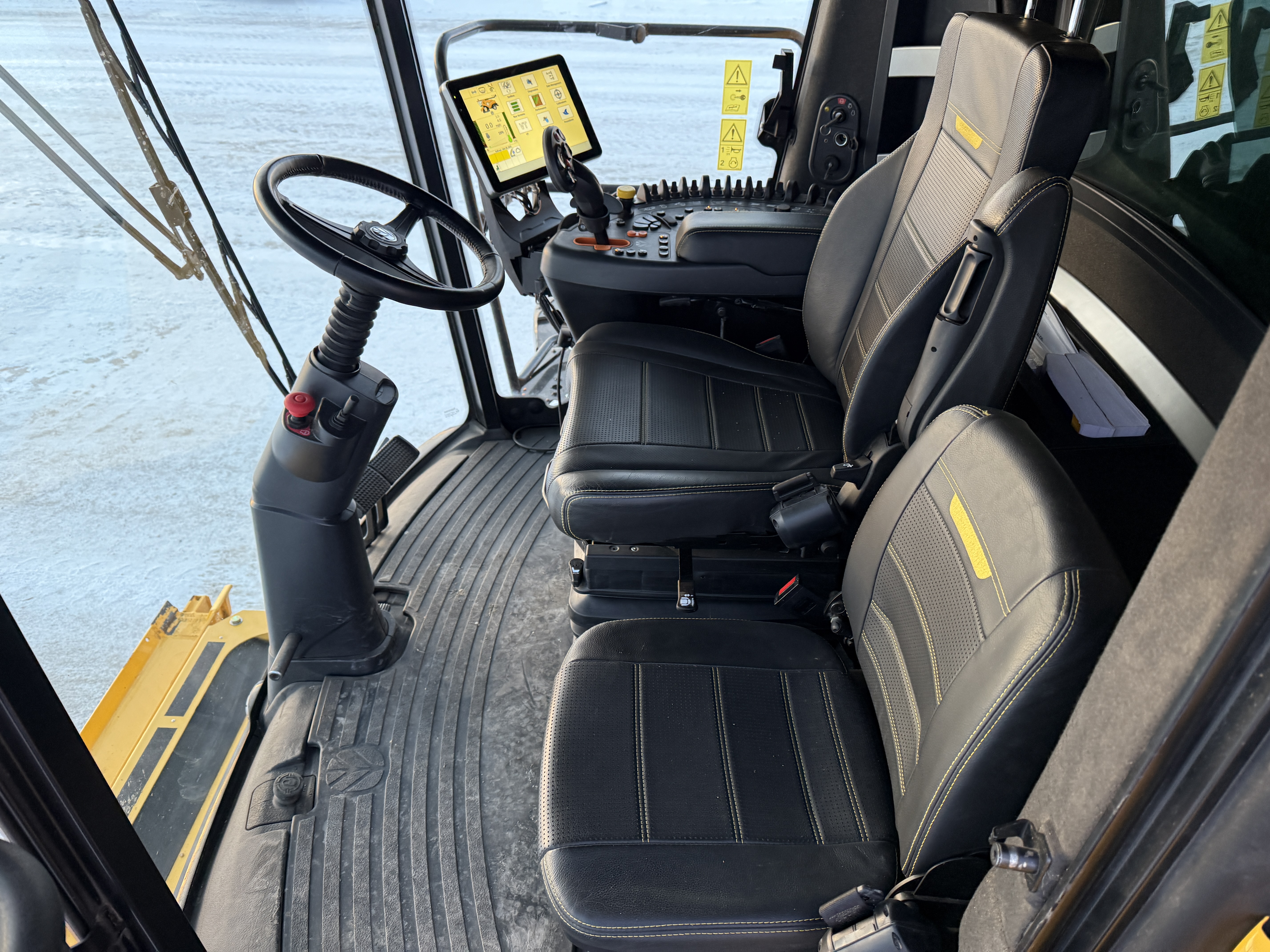 2024 New Holland CR9.90Z Combine