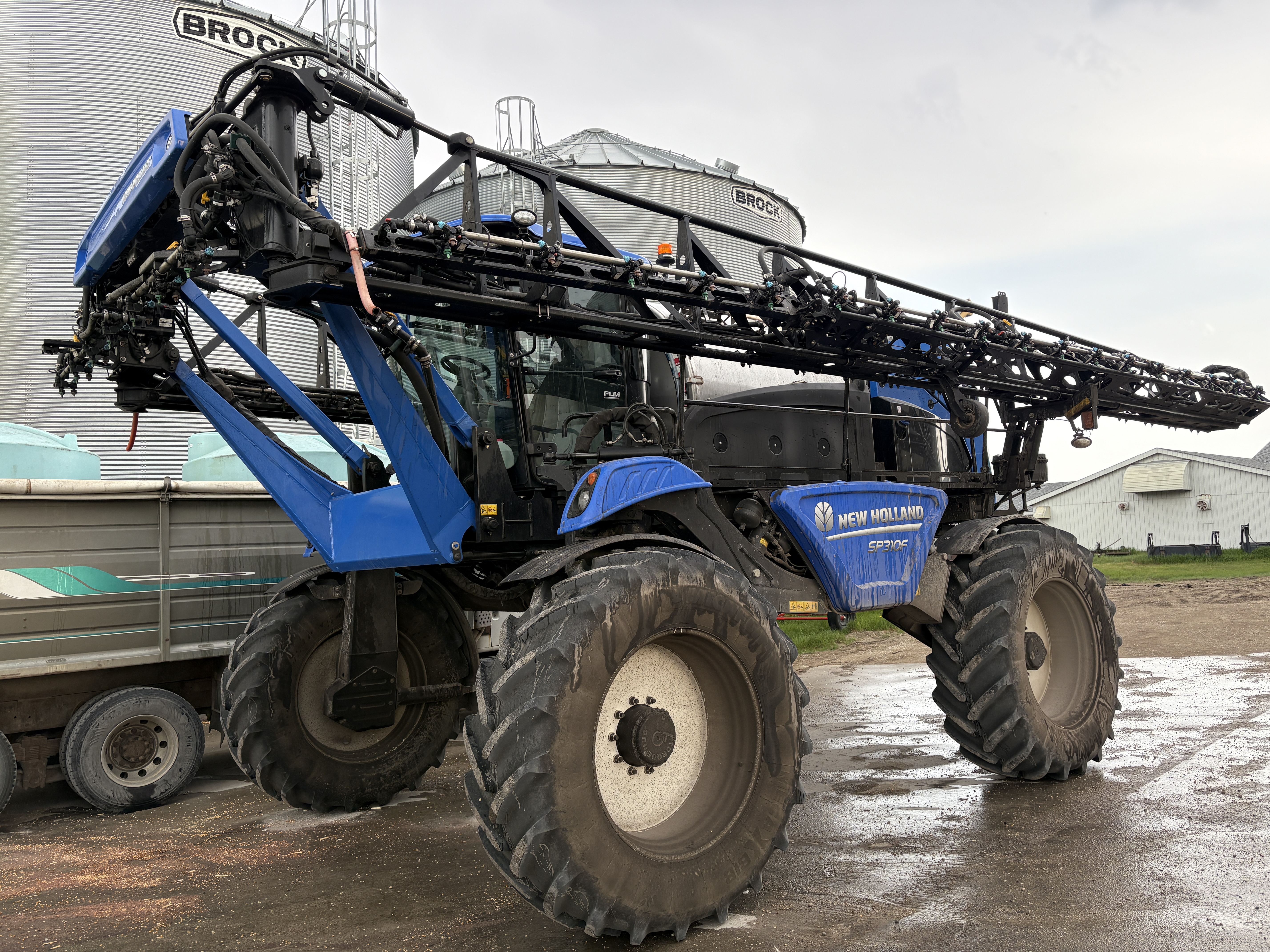 2023 New Holland SP.310F Sprayer/High Clearance