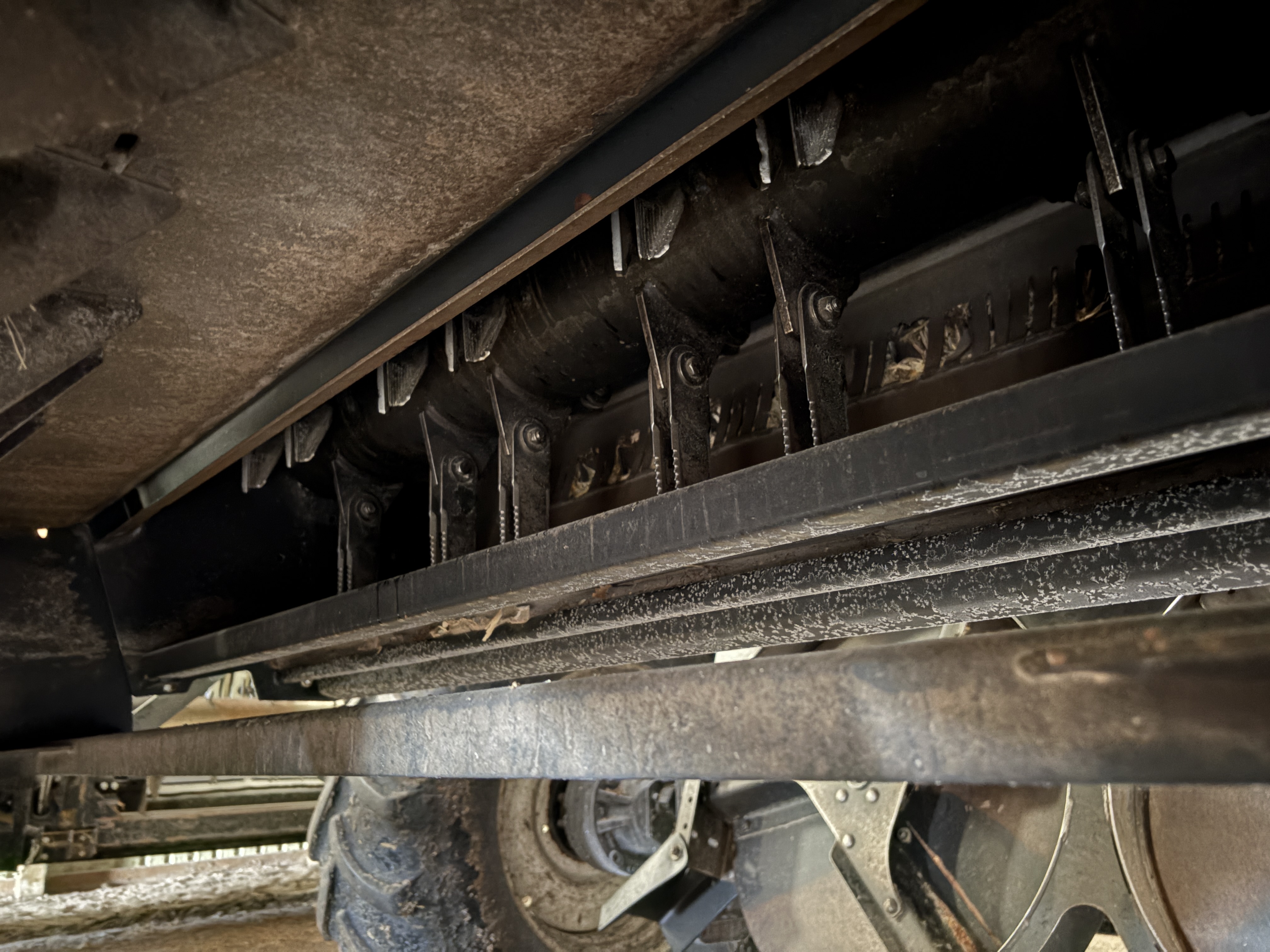 2008 New Holland CR9060 Combine