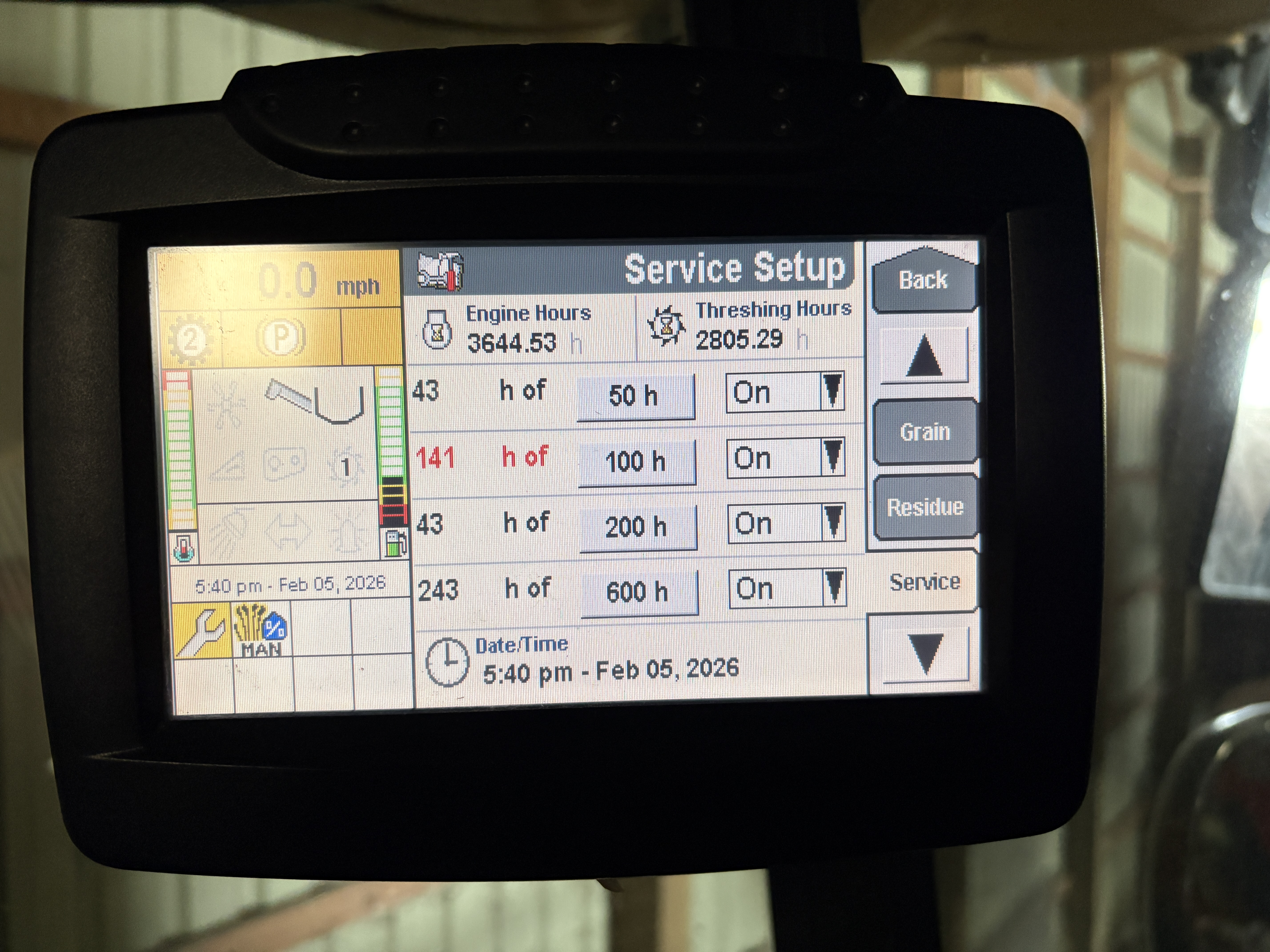 2008 New Holland CR9060 Combine