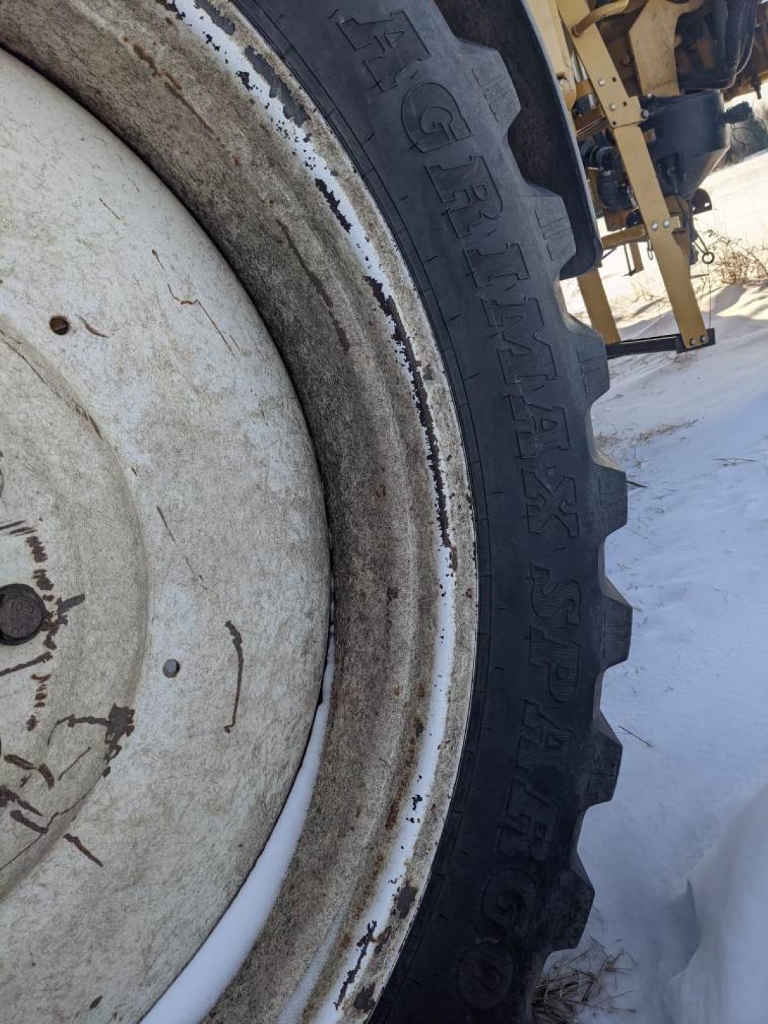 2004 RoGator 1254 Sprayer/High Clearance