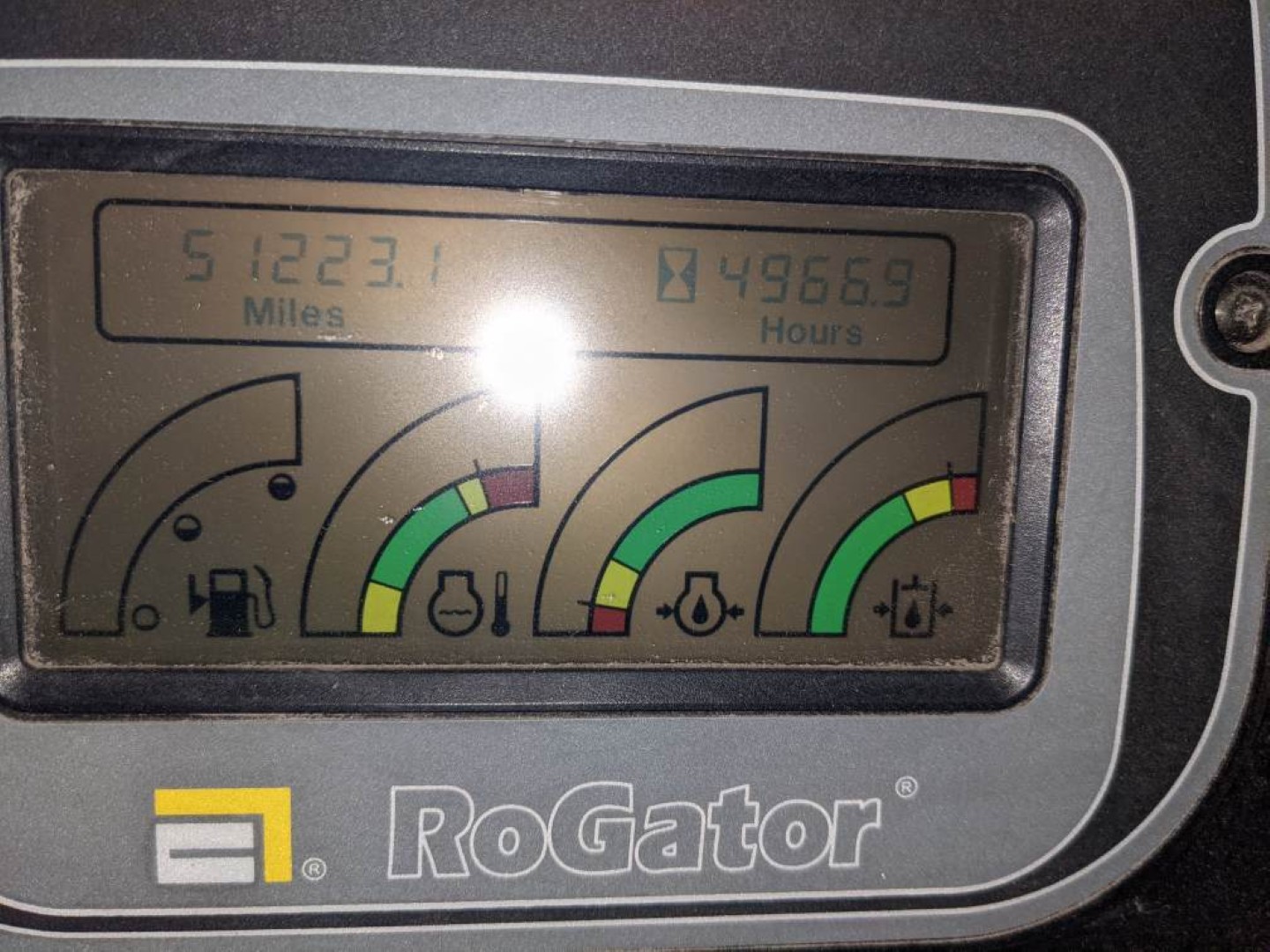 2004 RoGator 1254 Sprayer/High Clearance