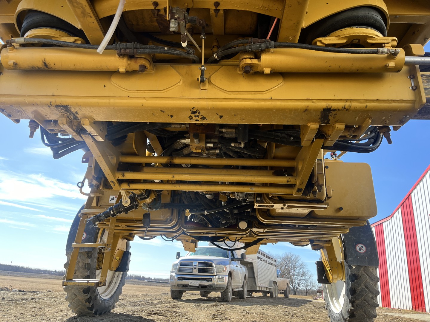 2004 RoGator 1254 Sprayer/High Clearance