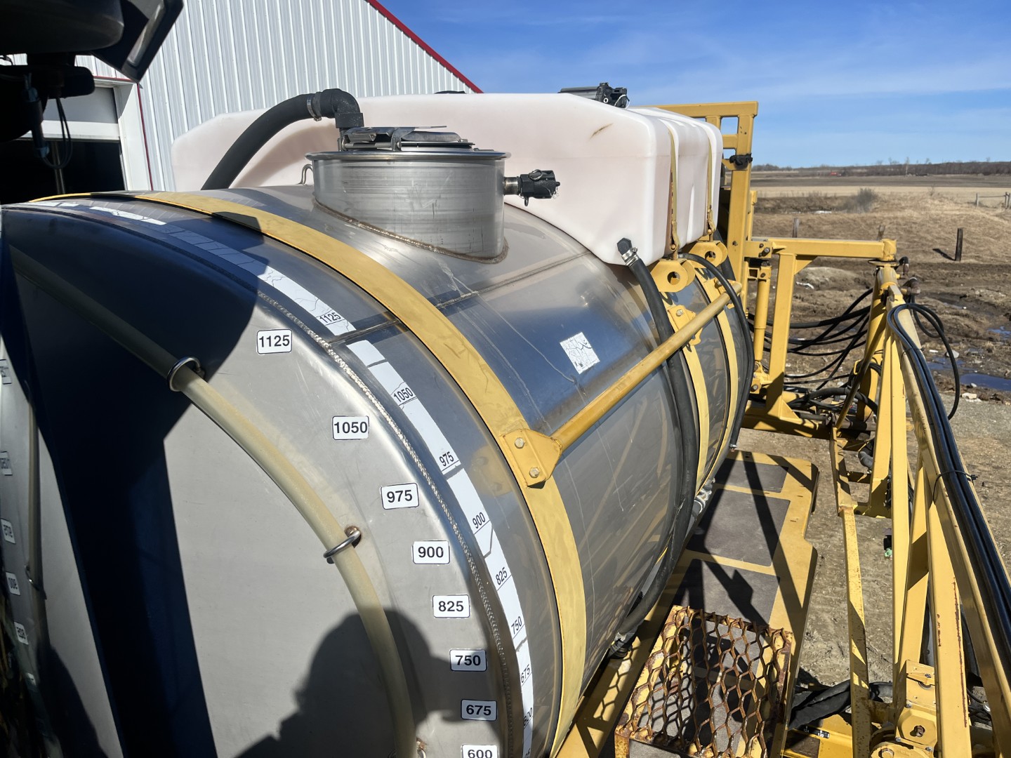 2004 RoGator 1254 Sprayer/High Clearance