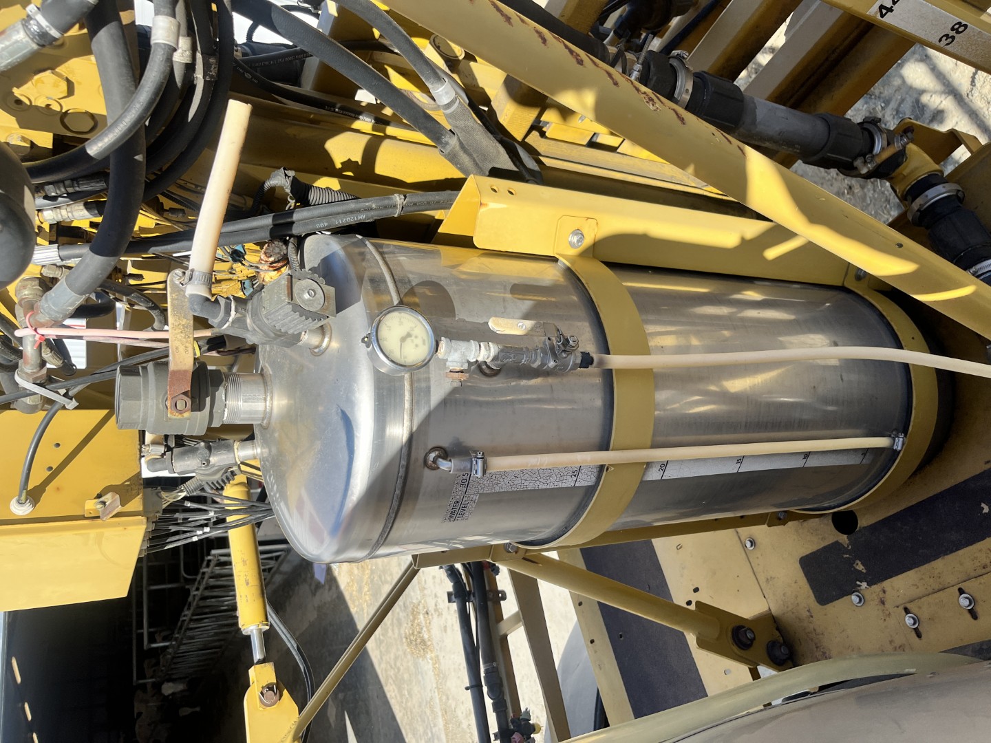 2004 RoGator 1254 Sprayer/High Clearance