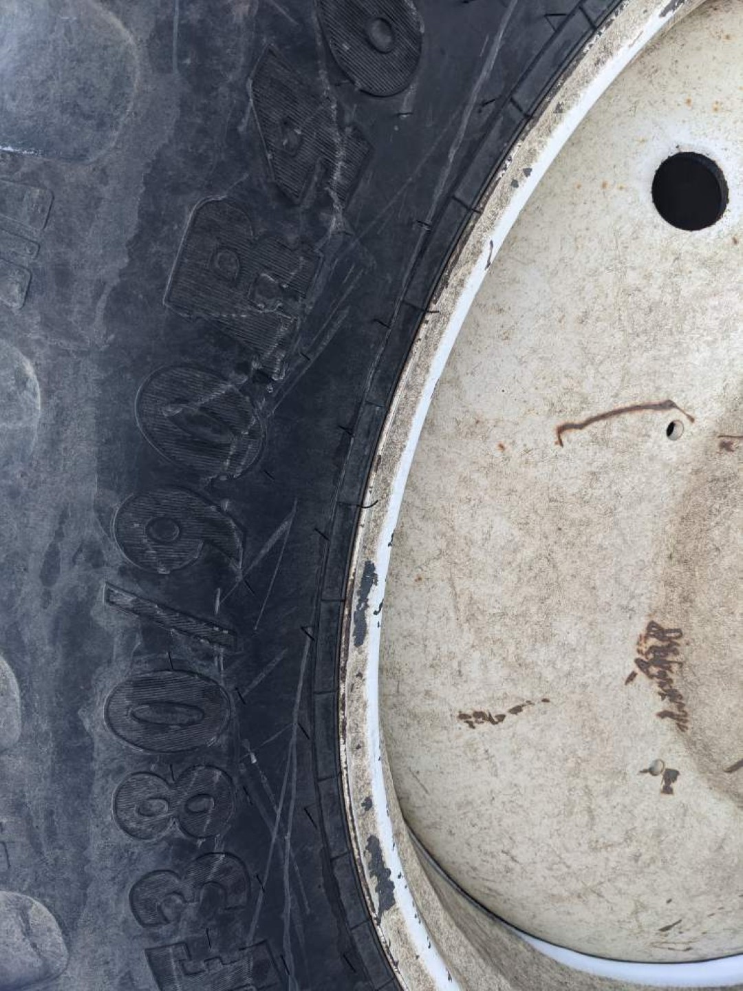 2004 RoGator 1254 Sprayer/High Clearance