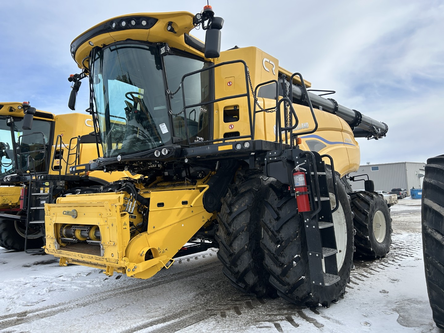 2024 New Holland CR9.90Z Combine