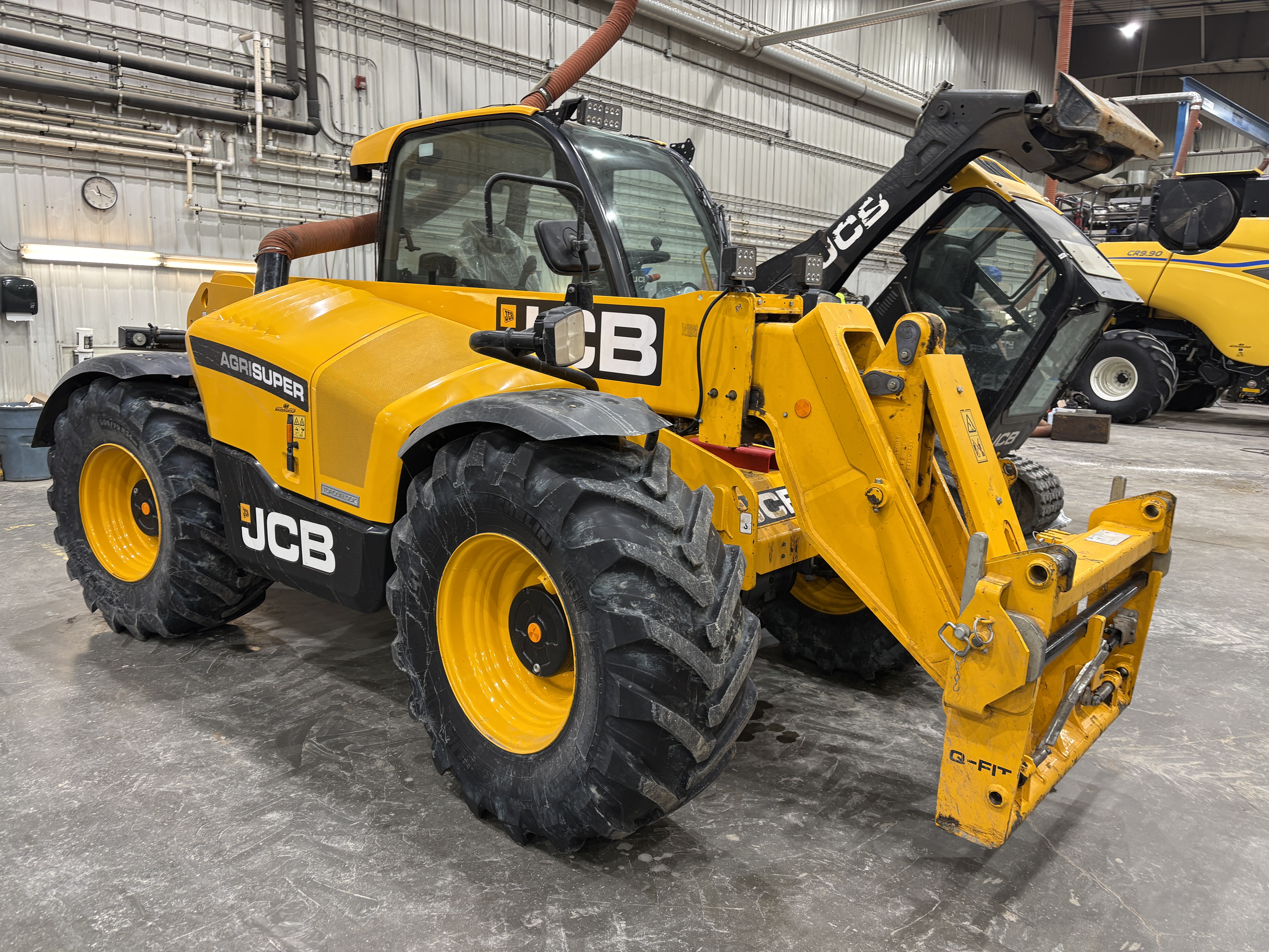 2024 JCB 542-70AG SUP TeleHandler
