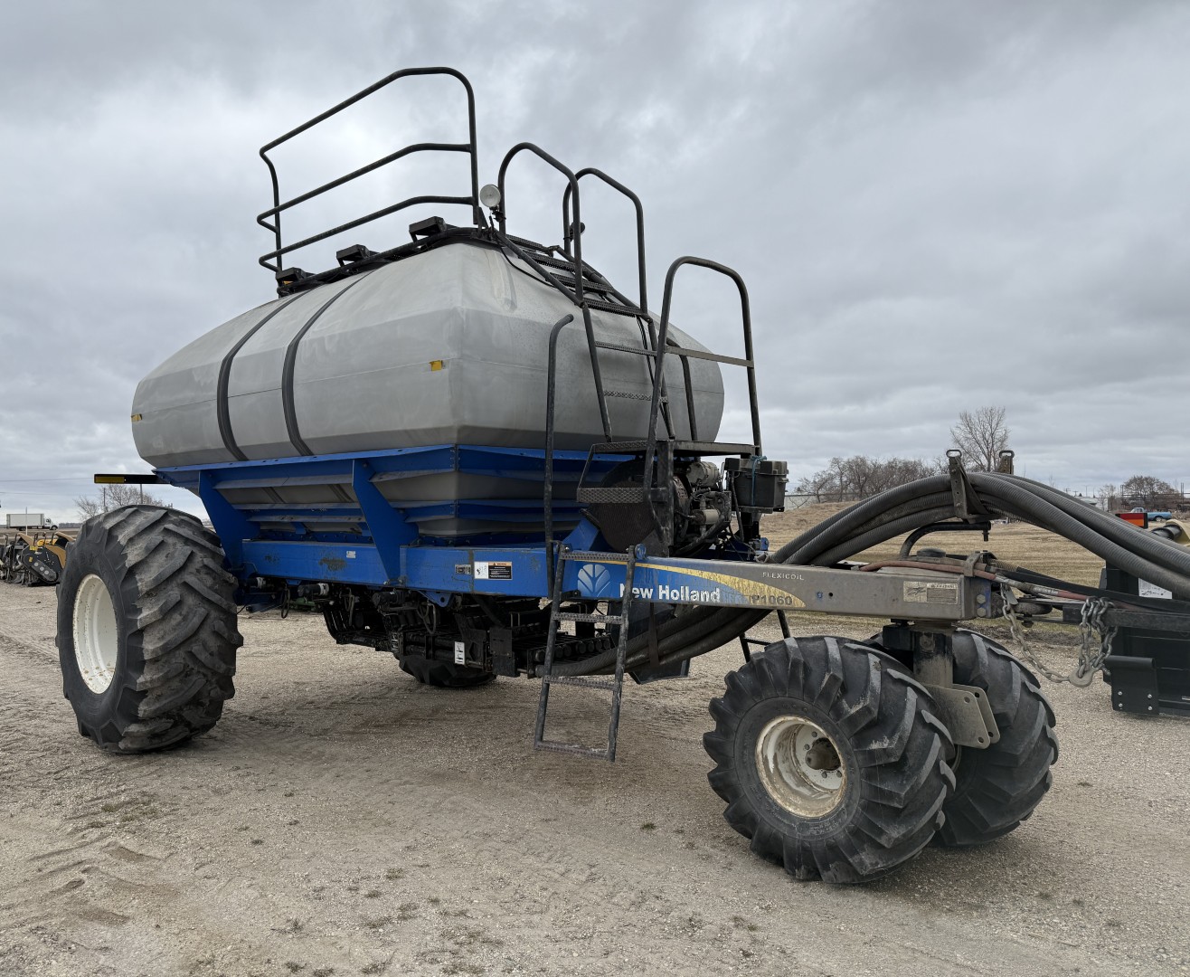 2014 New Holland P2080 Air Drill