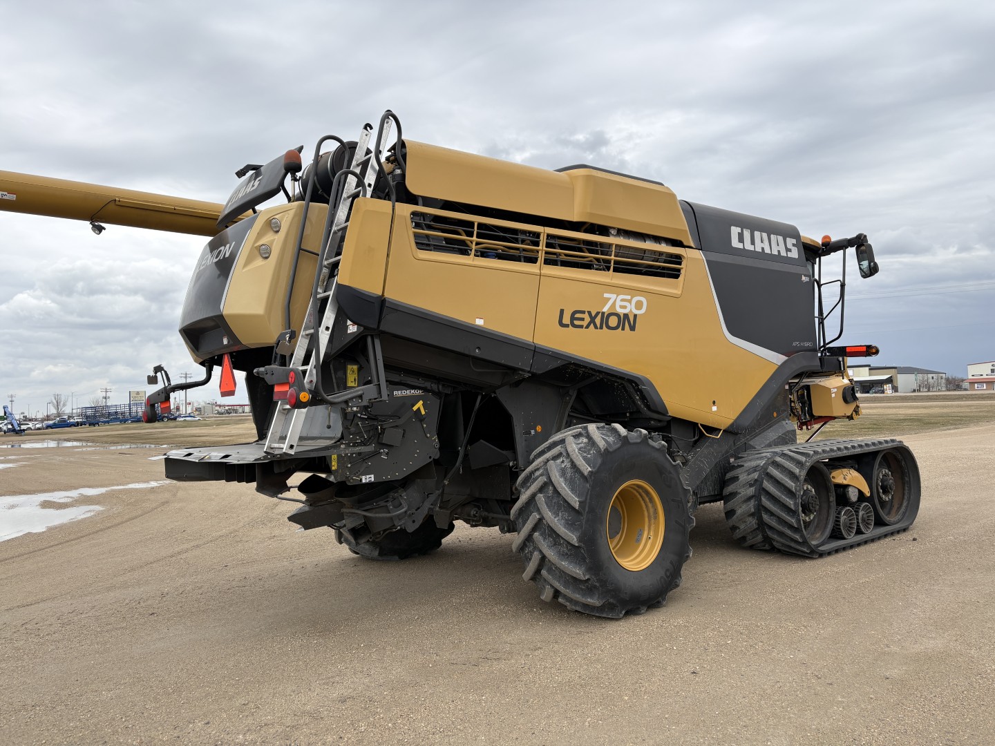 2019 CLAAS 760TT Combine