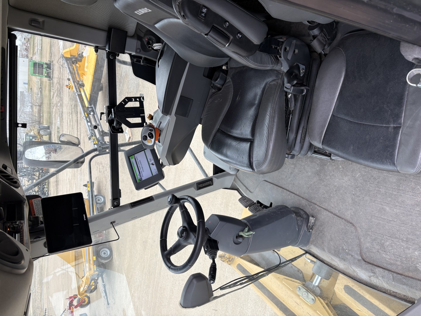 2019 CLAAS 760TT Combine