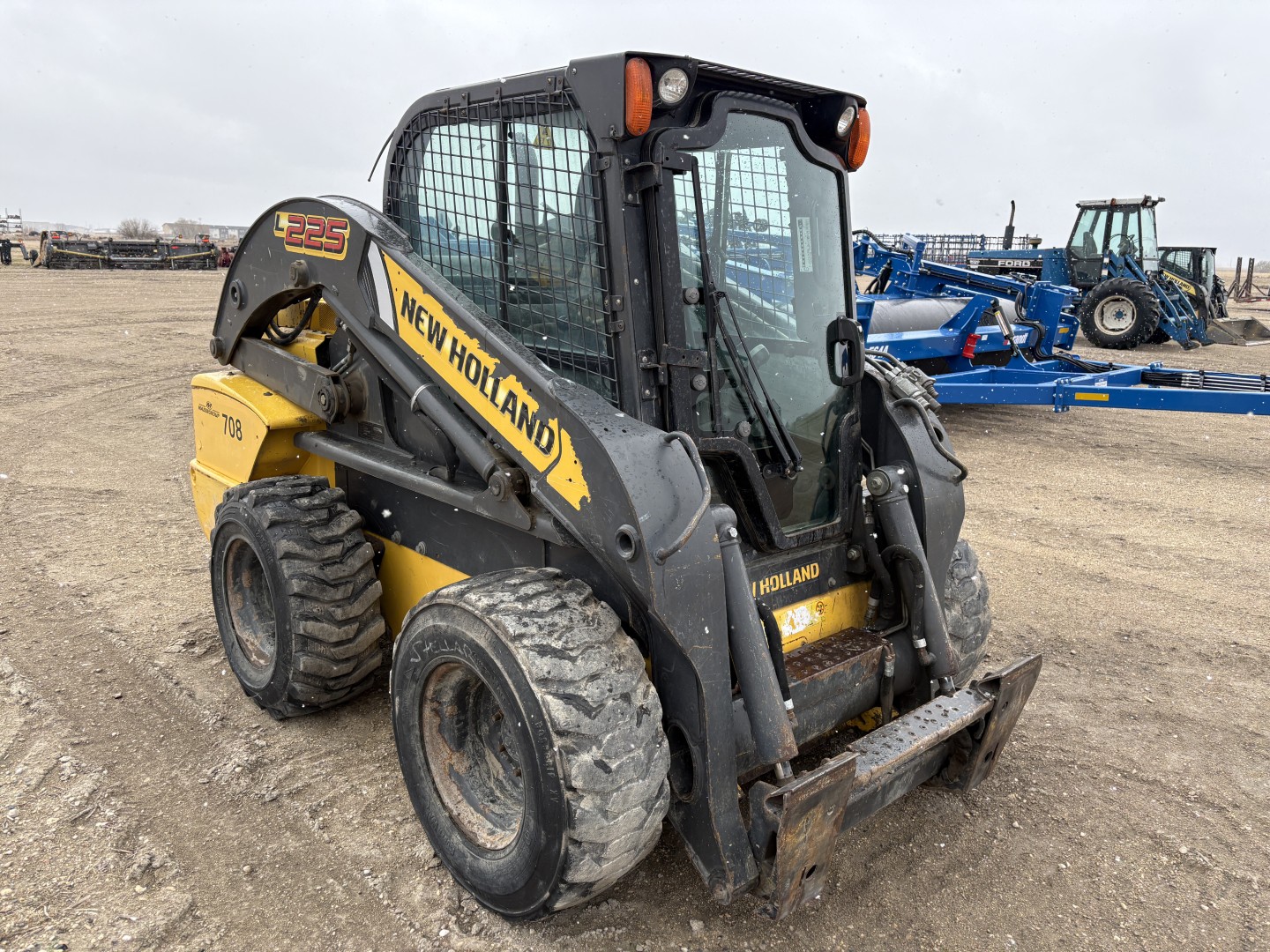 2015 New Holland L225 Skid Steer Loader