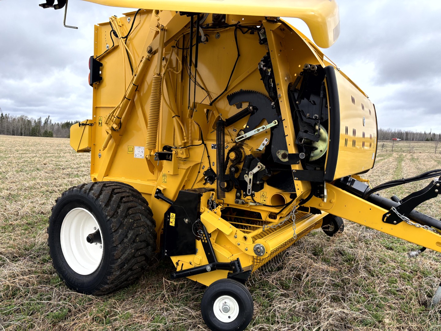 2024 New Holland RB560 Baler/Round