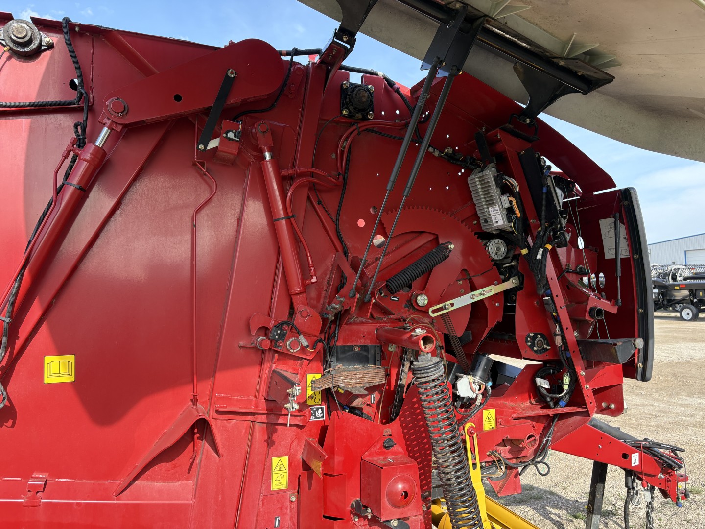 2016 New Holland RB450 Baler/Round