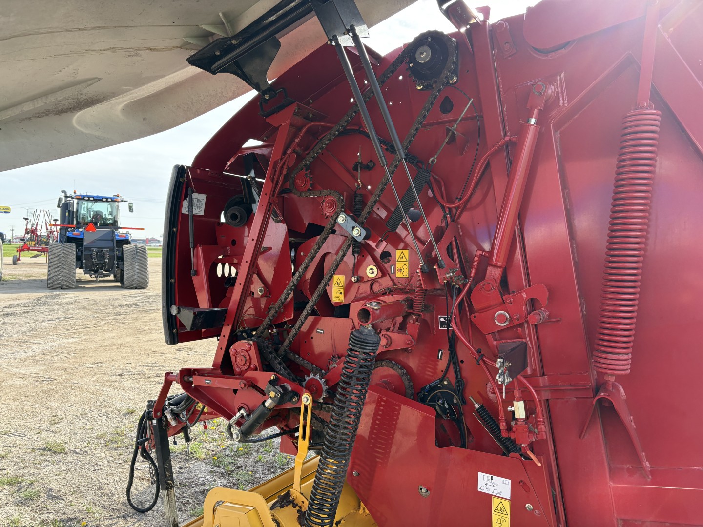 2016 New Holland RB450 Baler/Round