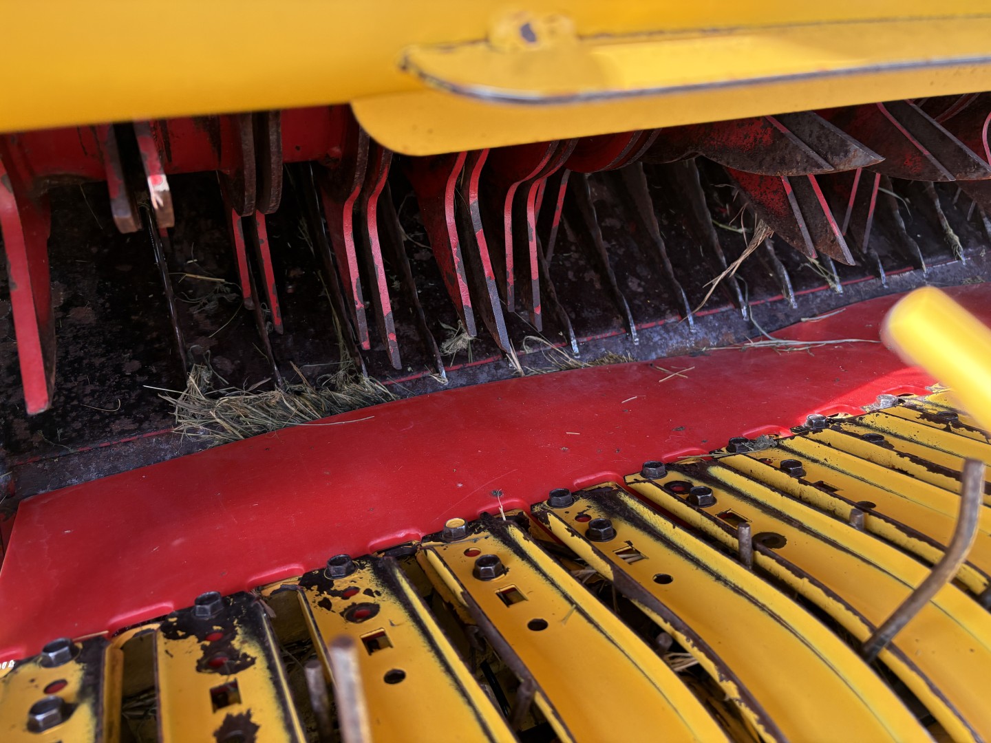 2016 New Holland RB450 Baler/Round