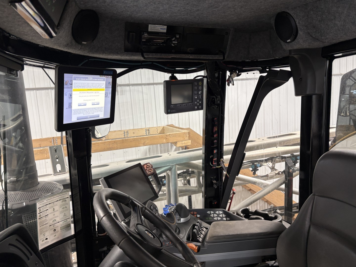 2019 RoGator RG1100C Sprayer/High Clearance