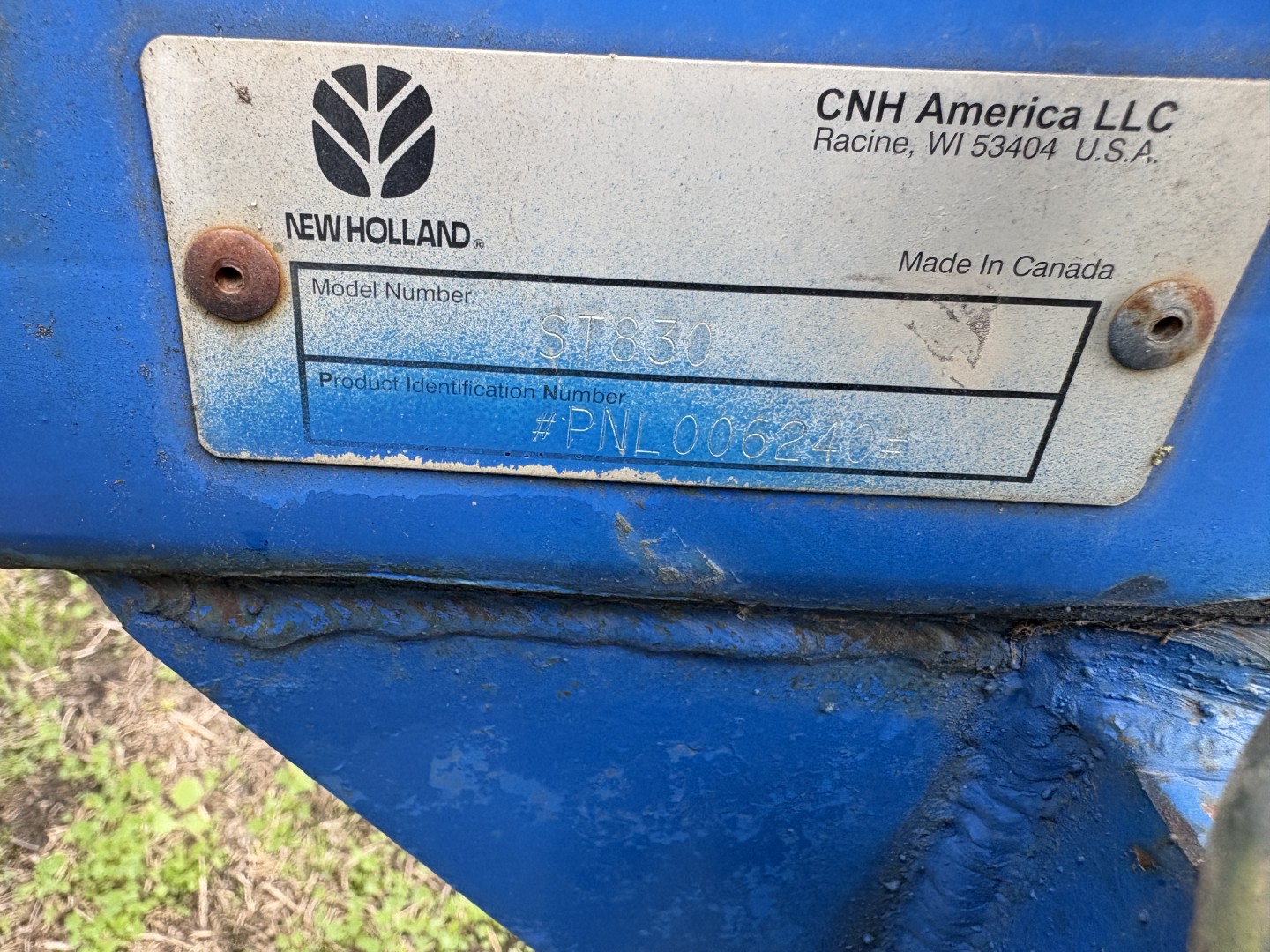 2005 New Holland ST830 Chisel Plow