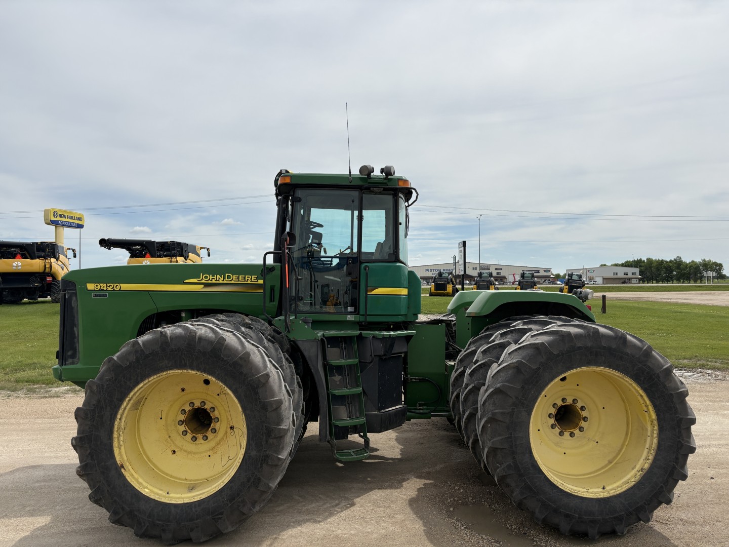 2002 John Deere 9420 Tractor 4WD