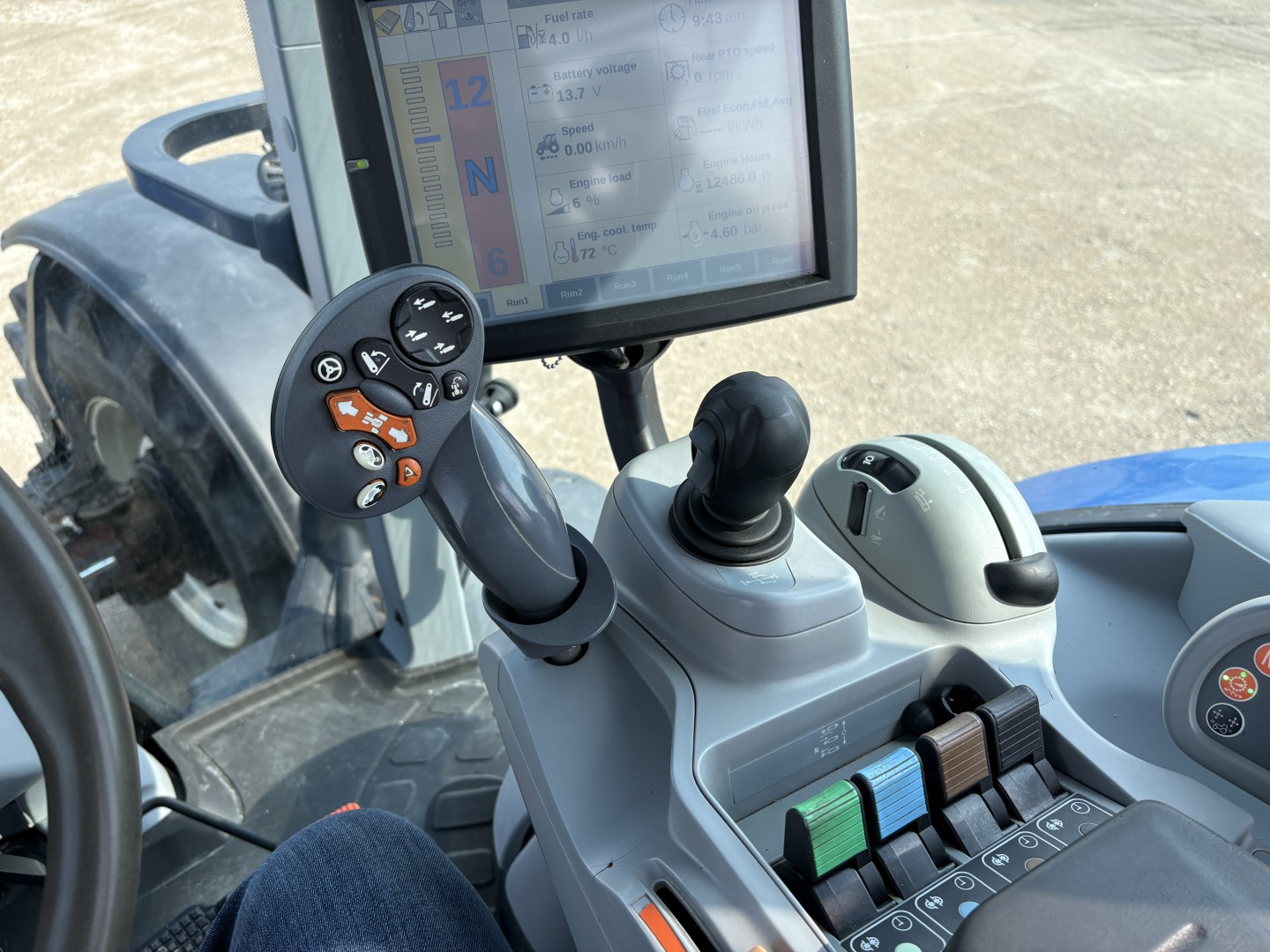 2015 New Holland T7.260 Tractor