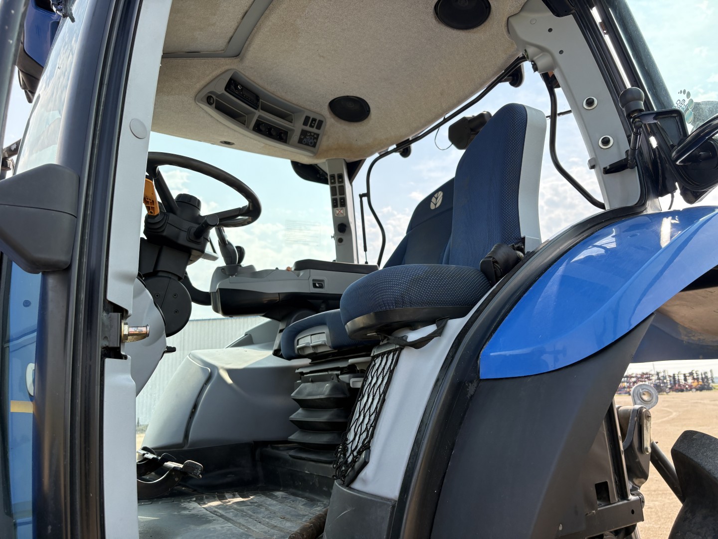 2015 New Holland T7.260 Tractor