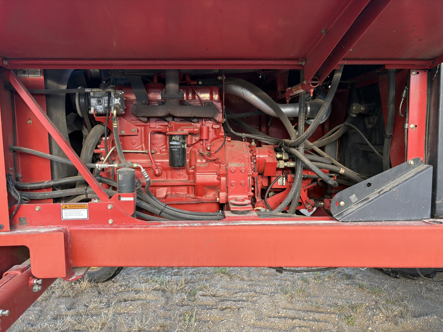 2000 New Holland HW300 Windrower