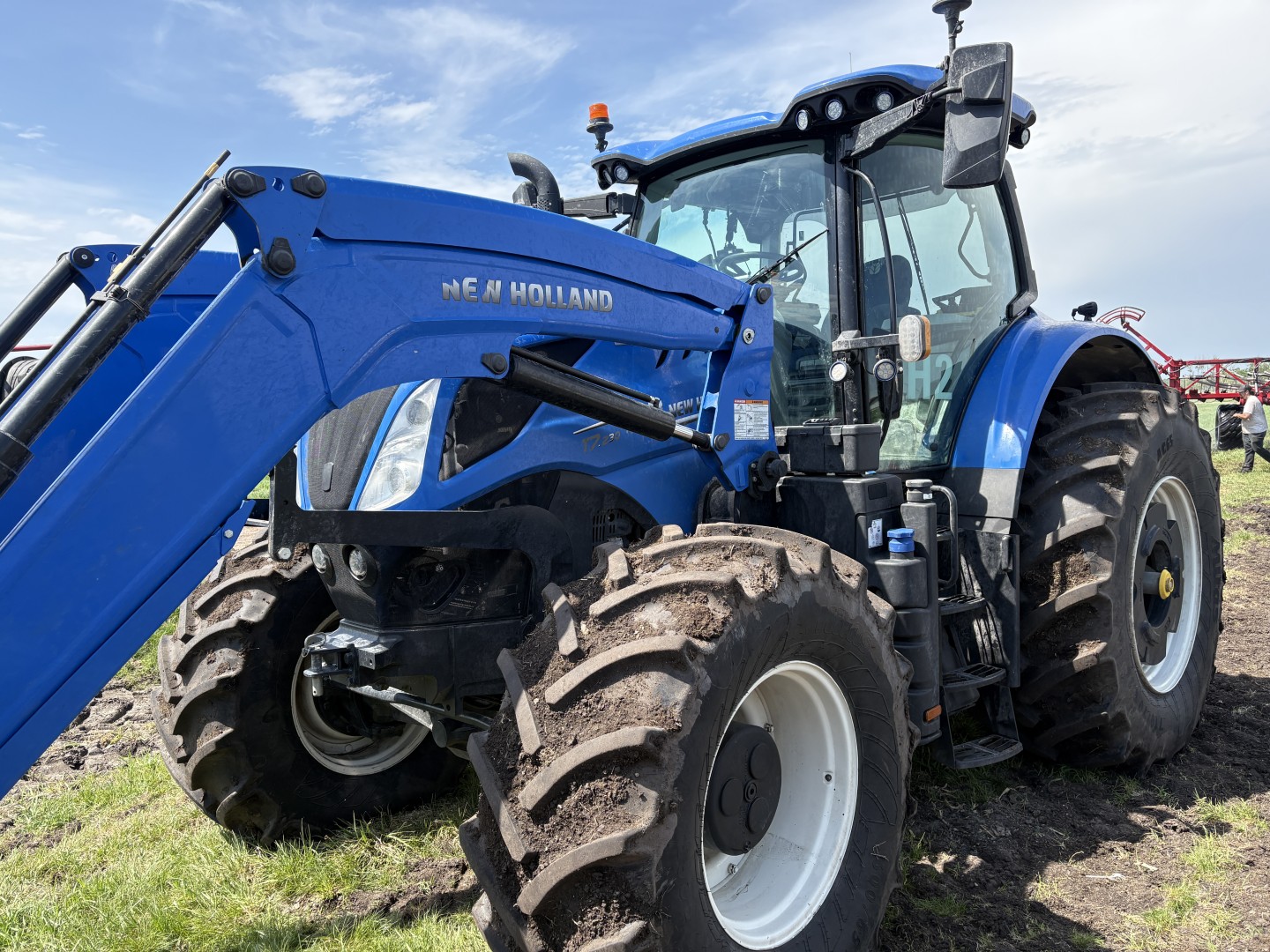 2025 New Holland T7.230 PLMI Tractor