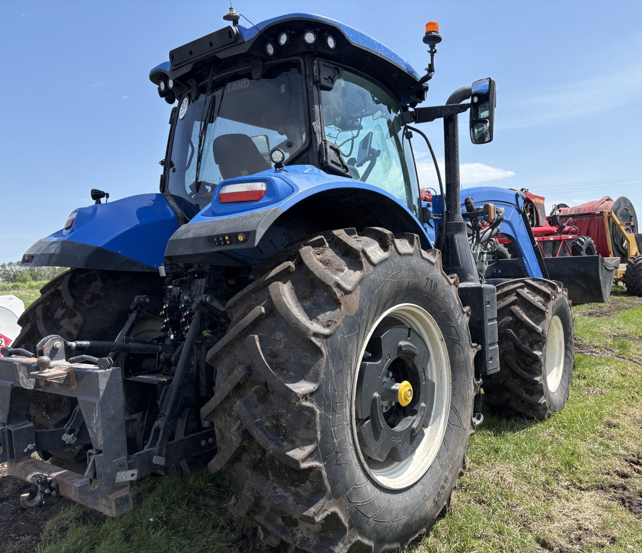 2025 New Holland T7.230 PLMI Tractor