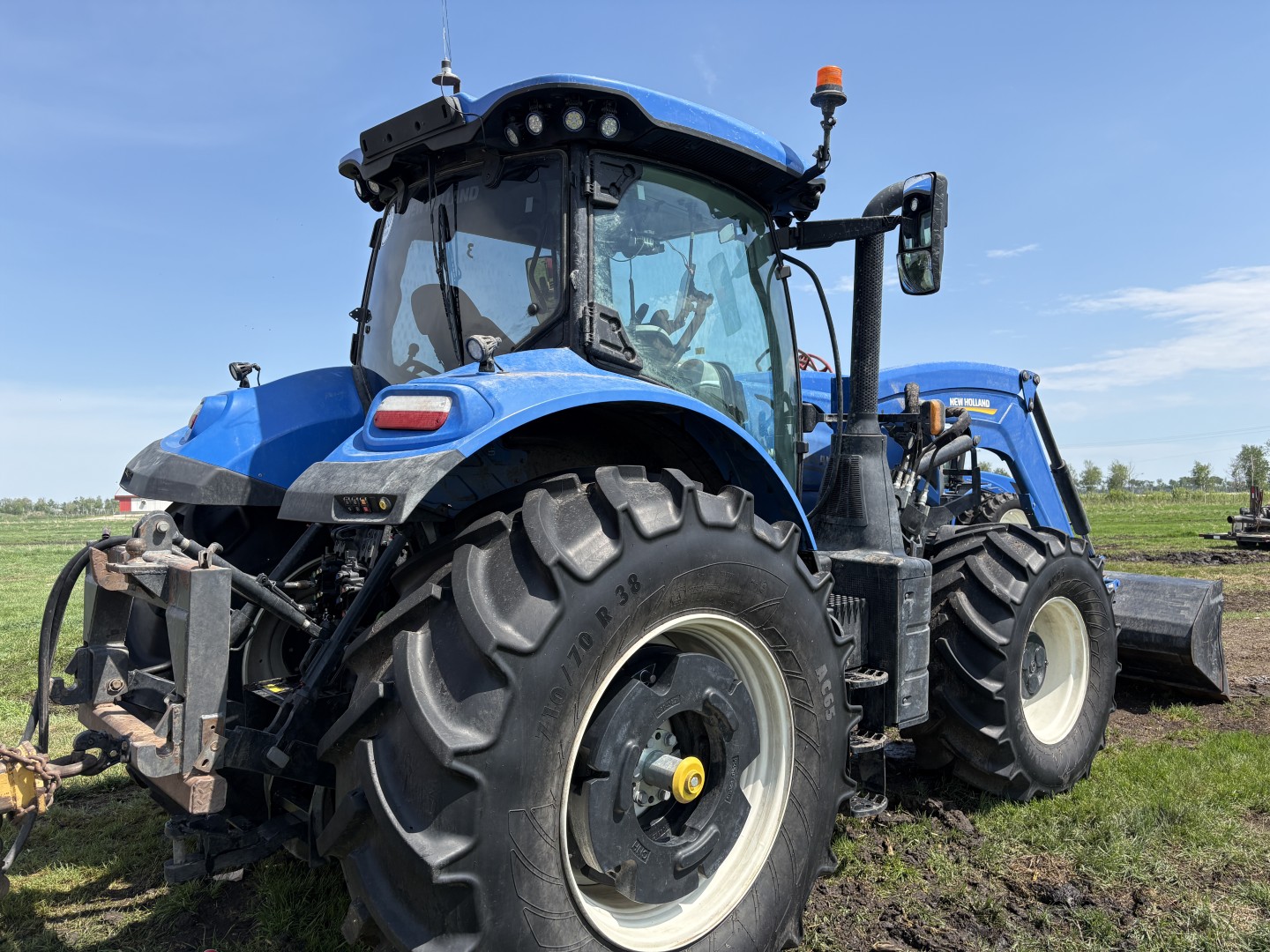2025 New Holland T7.230 PLMI Tractor