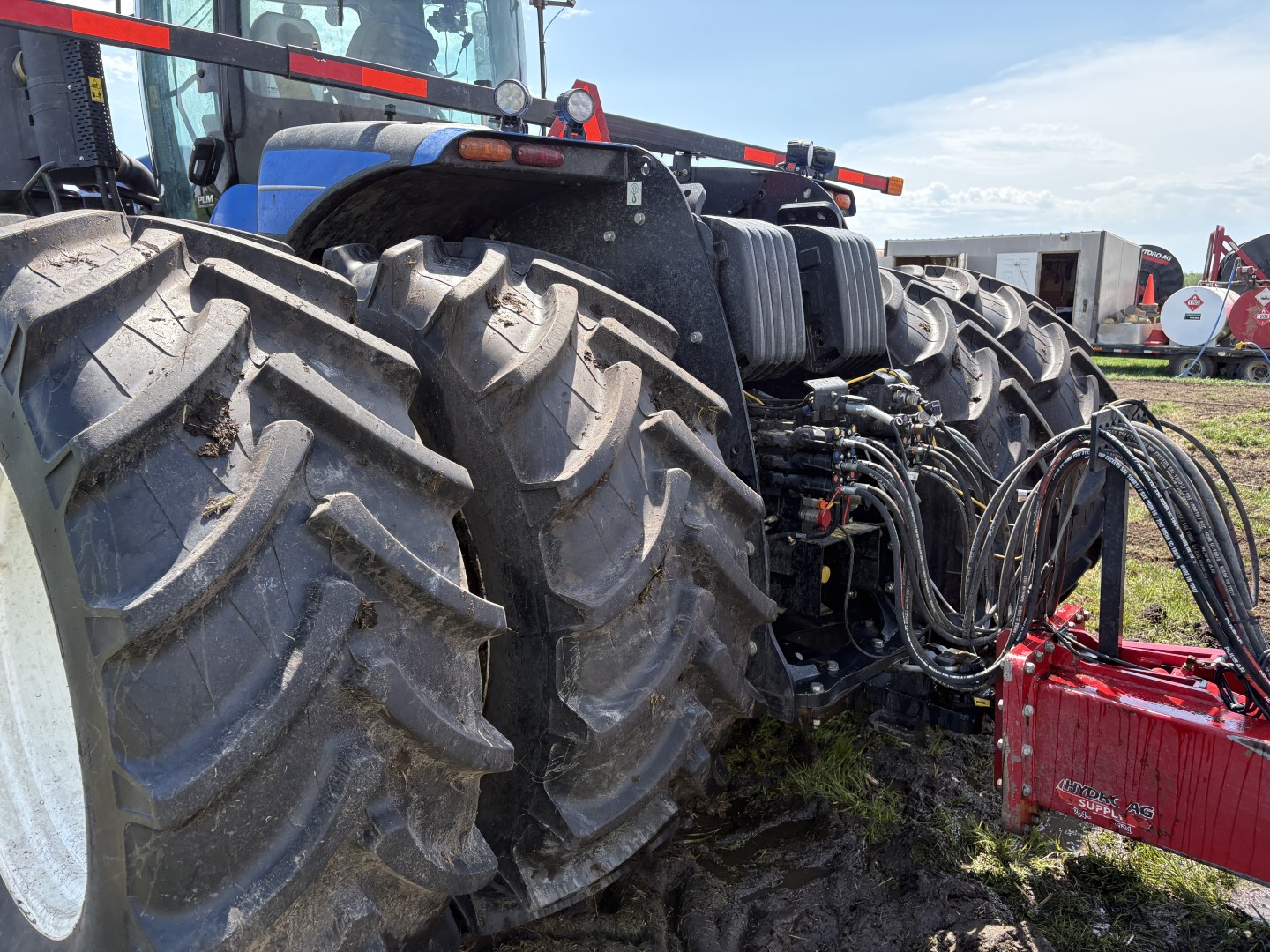 2025 New Holland T9.470 PLMI Tractor 4WD