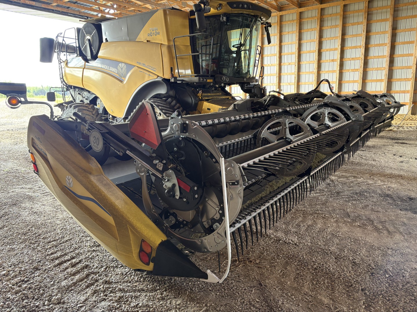2024 MacDon FD240 Header Draper Flex