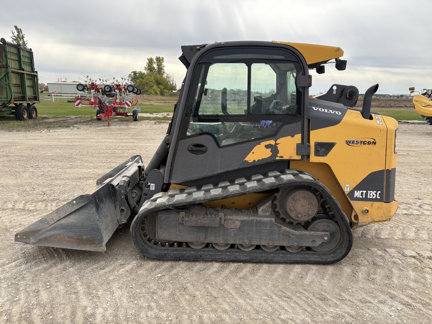 2013 Volvo MCT 135C Compact Track Loader