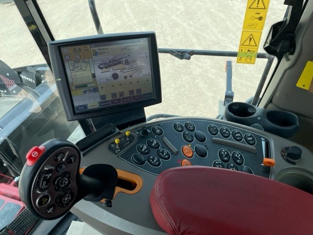 2019 Case 8250 Combine