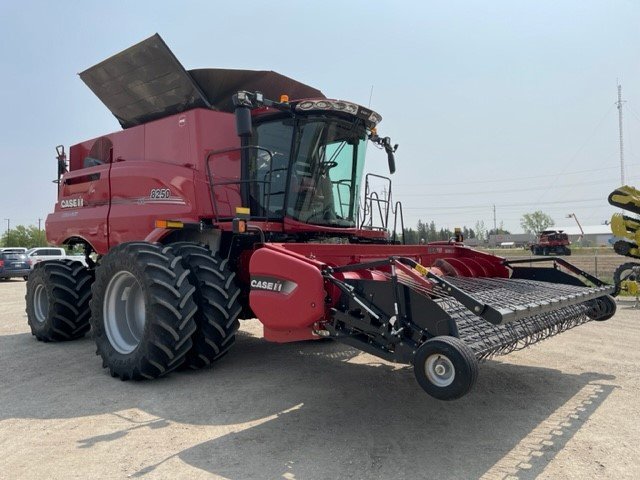 2019 Case 8250 Combine