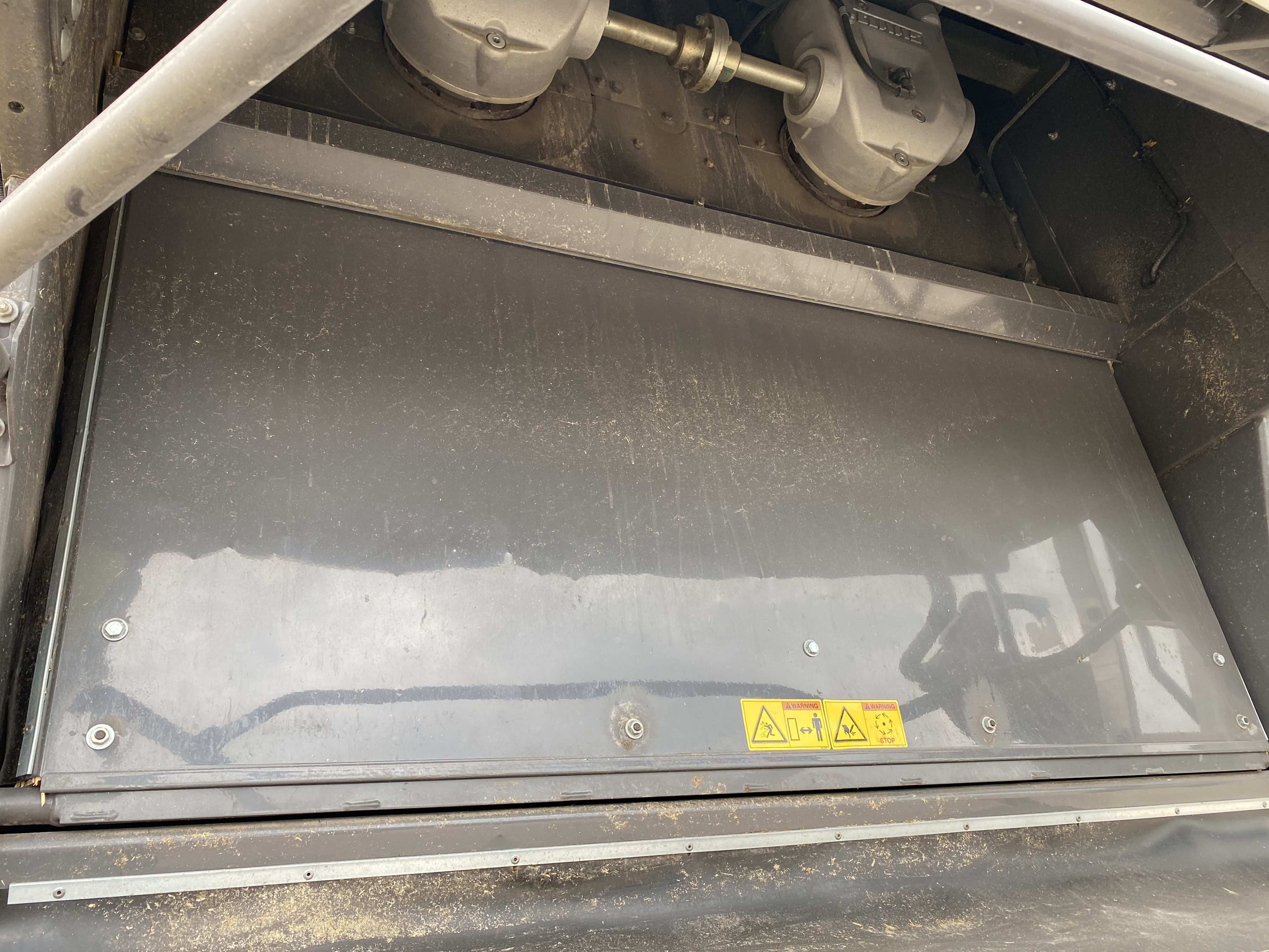 2022 CLAAS 8800TT small grains Combine