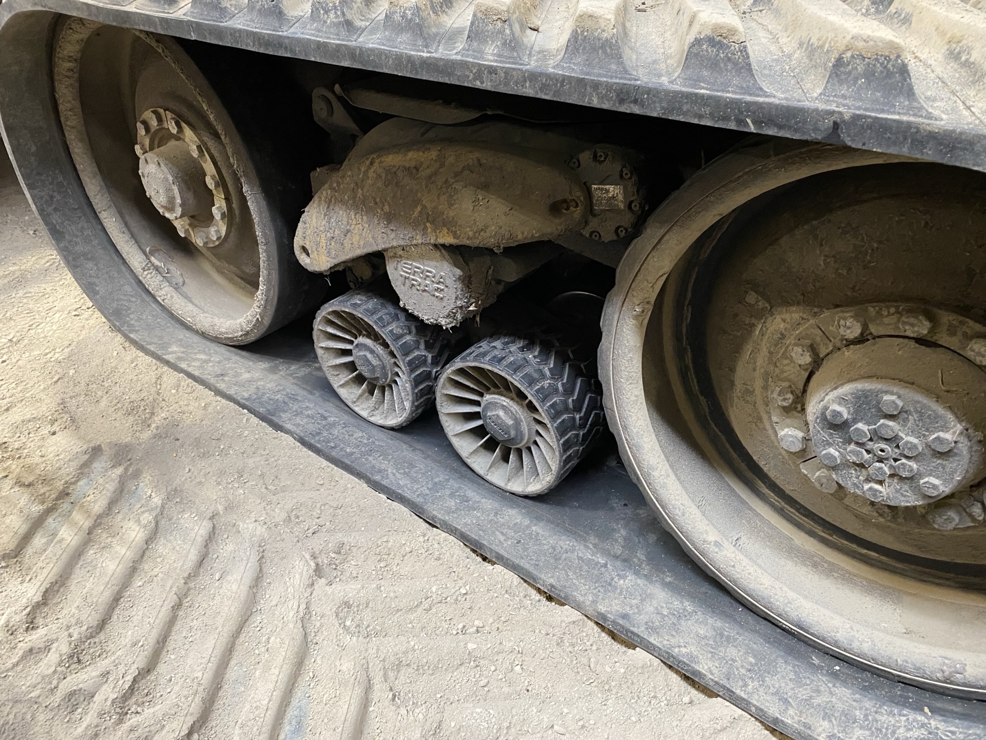 2017 CLAAS 760TT Combine