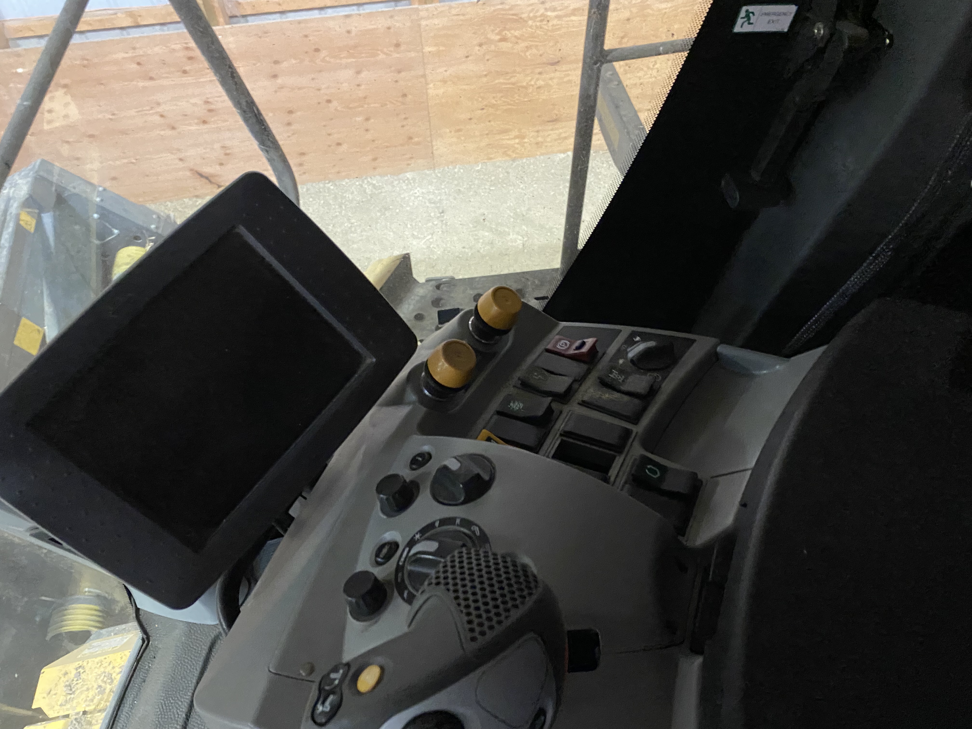 2017 CLAAS 760TT Combine