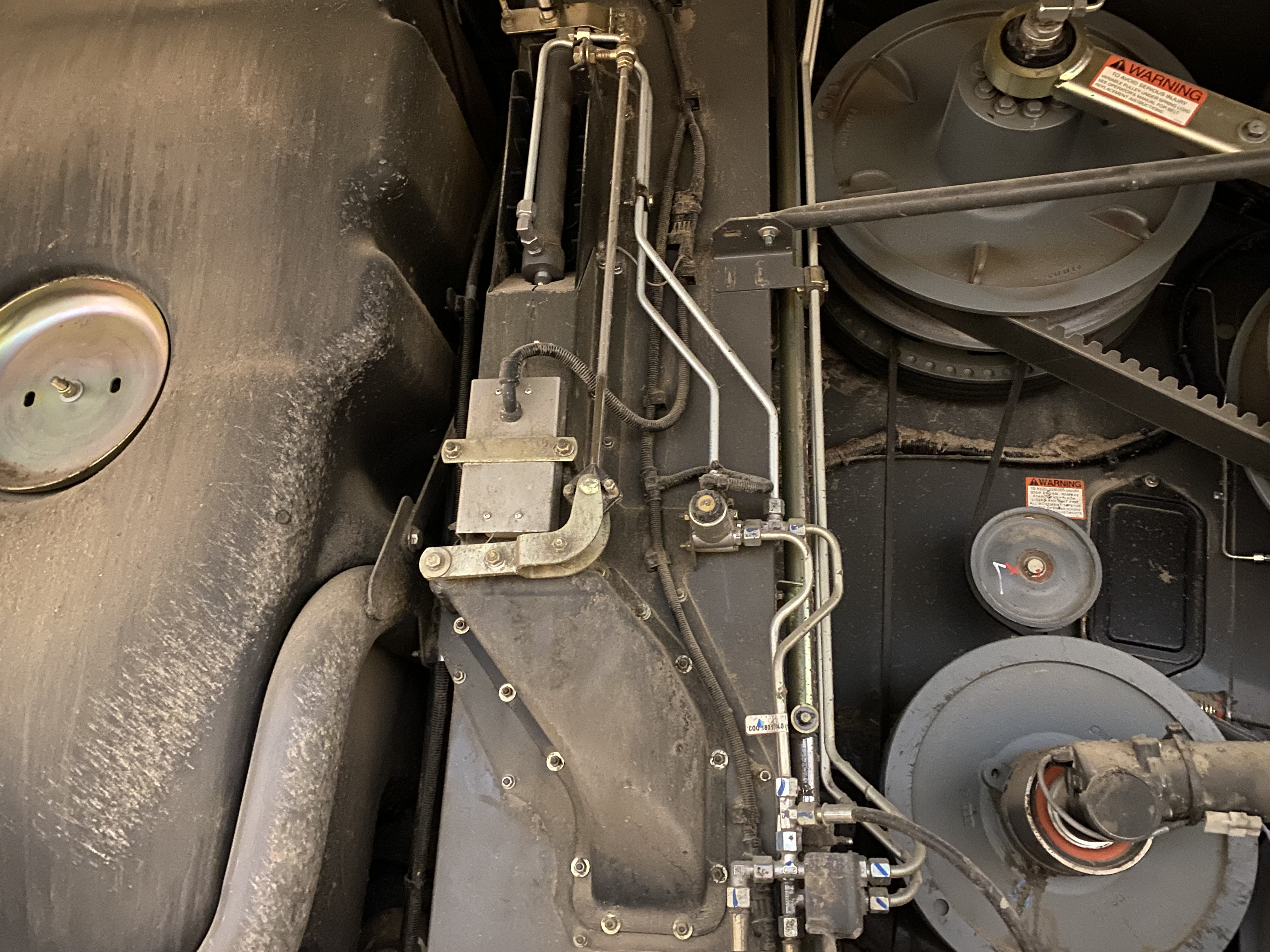 2017 CLAAS 760TT Combine