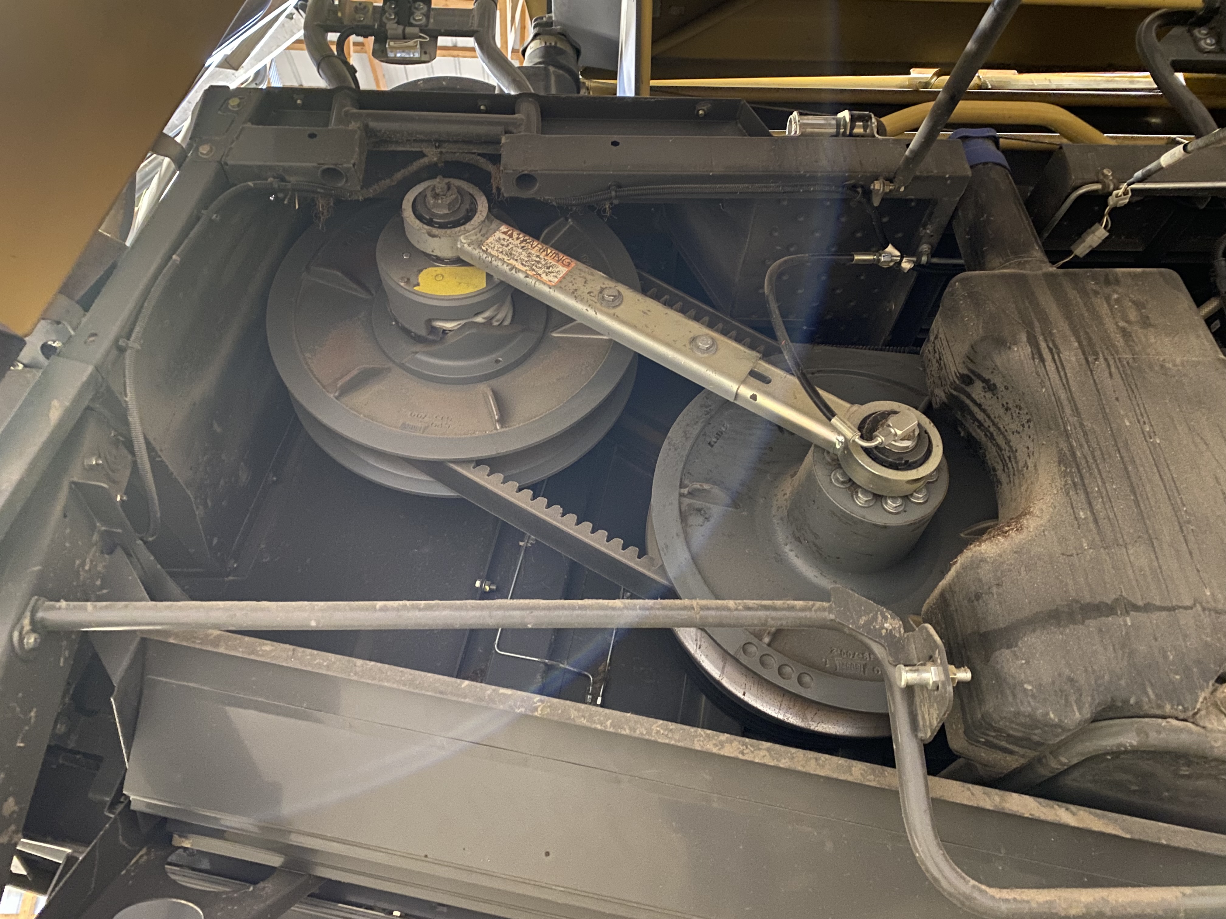 2017 CLAAS 760TT Combine