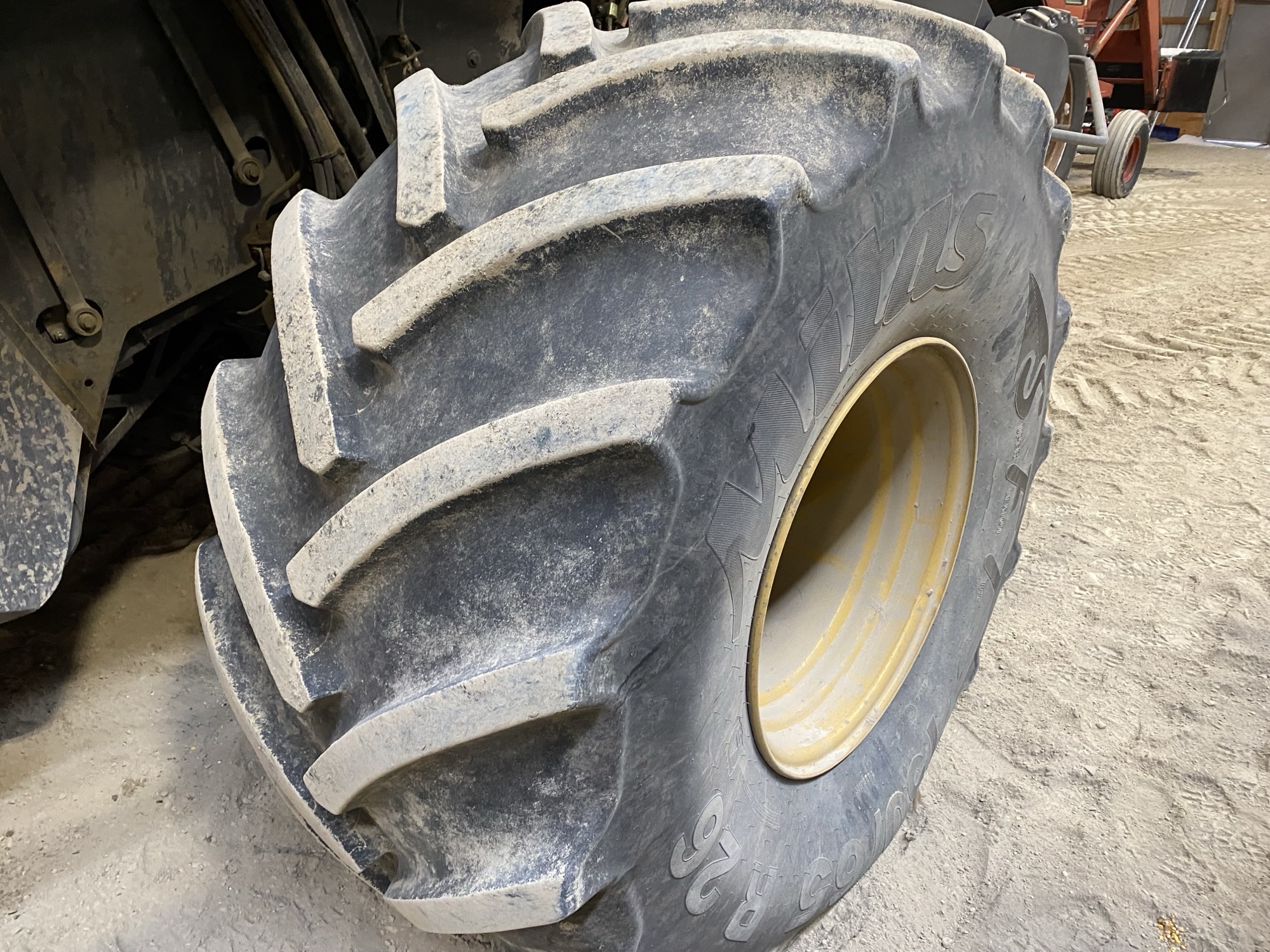 2017 CLAAS 760TT Combine