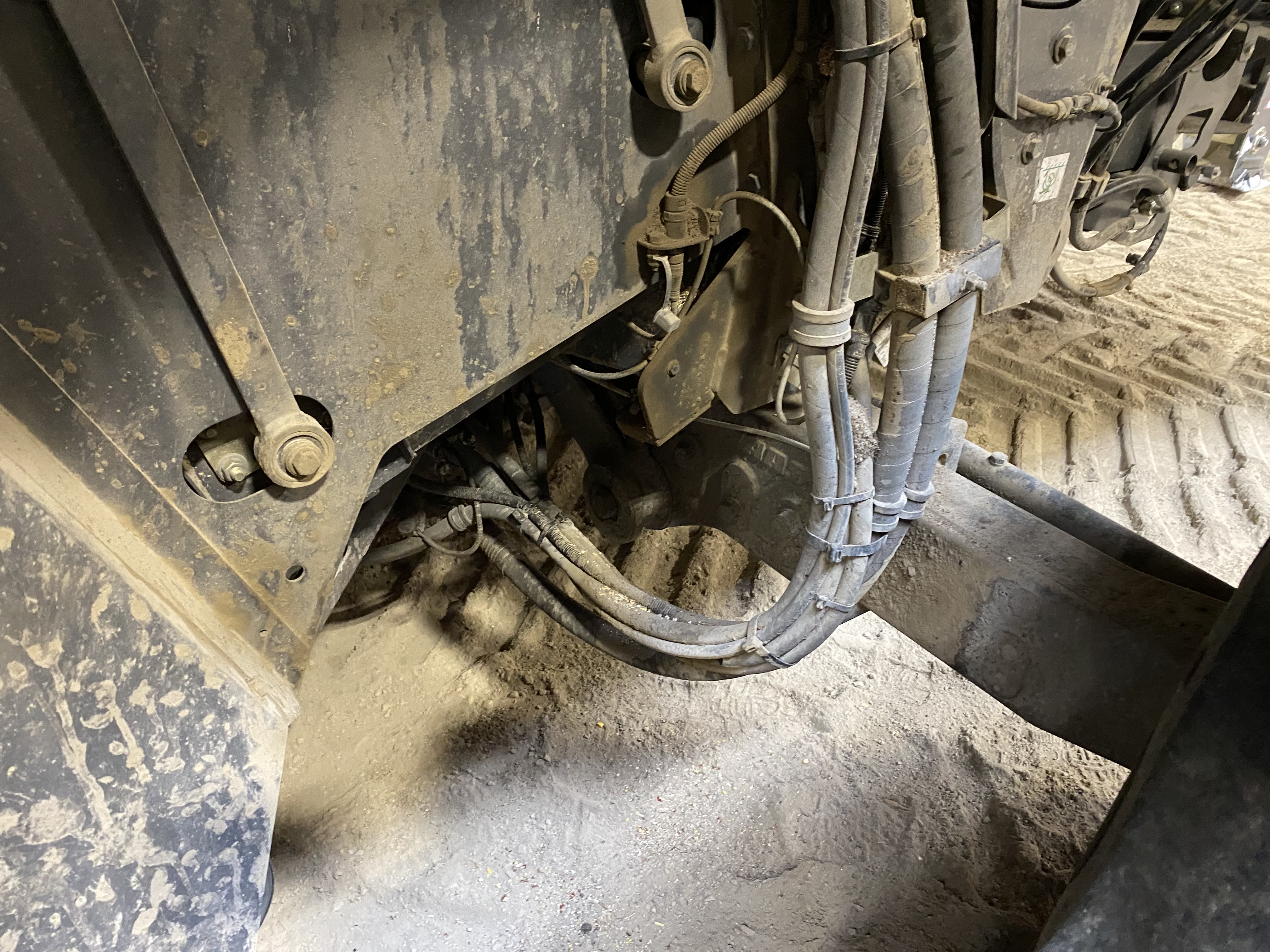 2017 CLAAS 760TT Combine