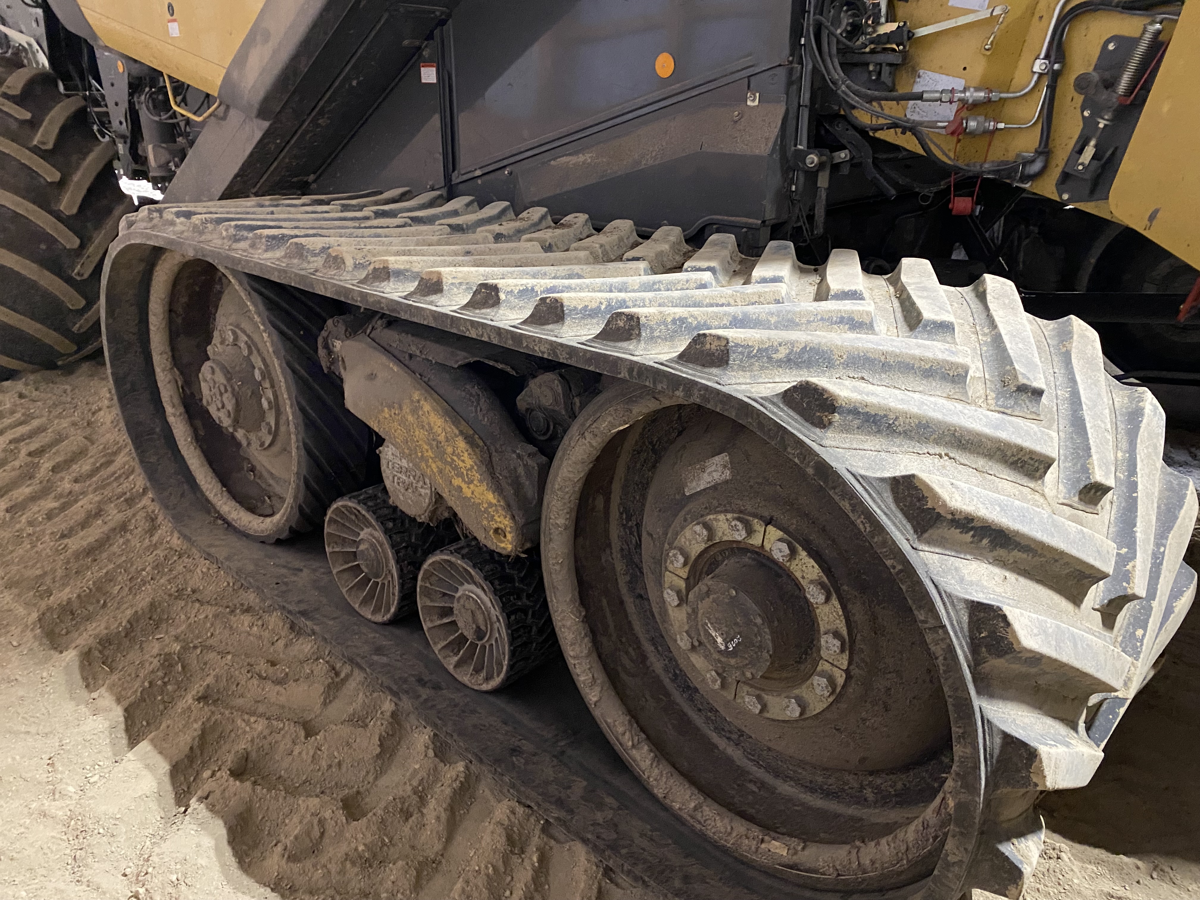 2017 CLAAS 760TT Combine