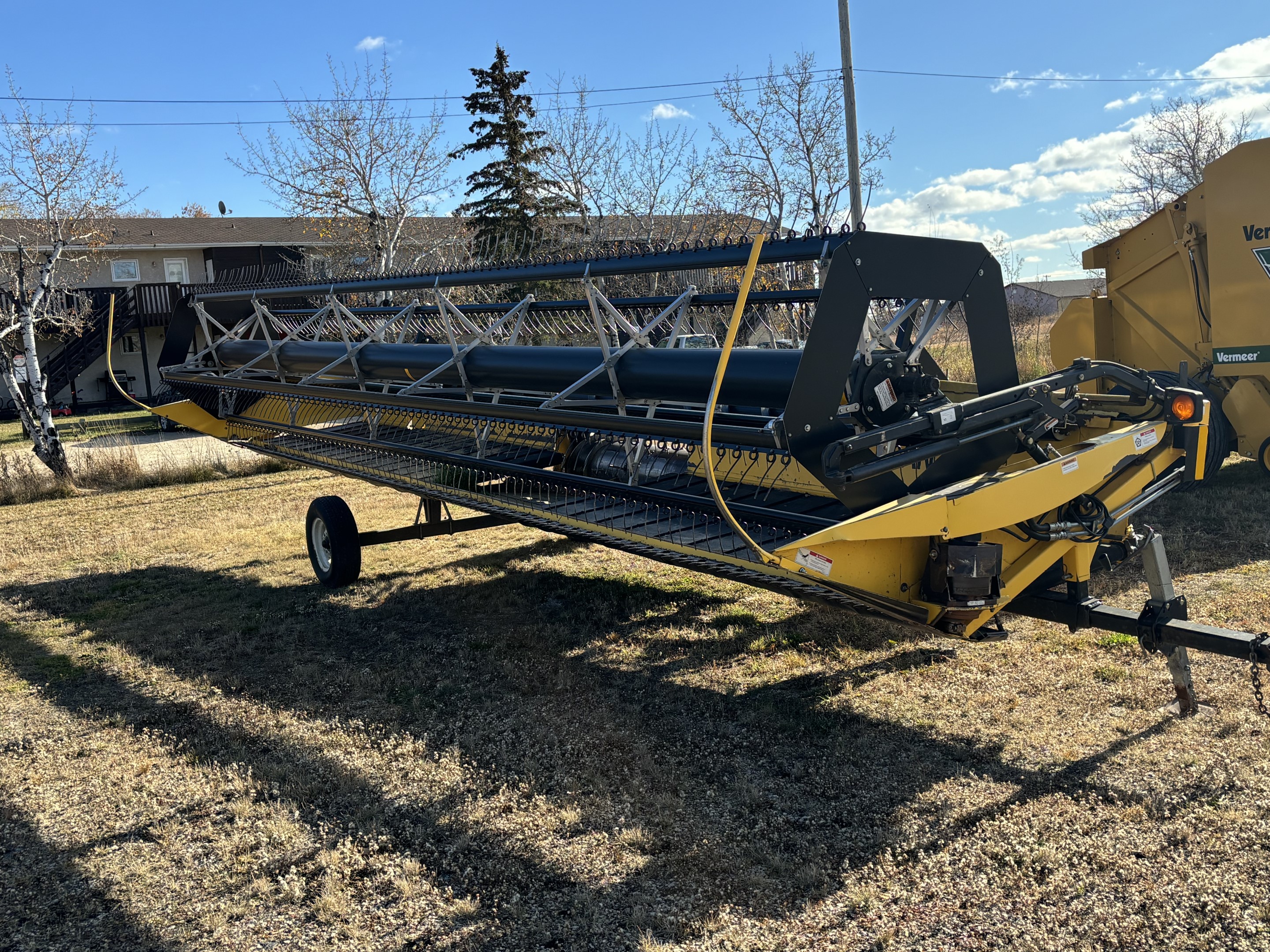 2003 New Holland 94C Header Draper