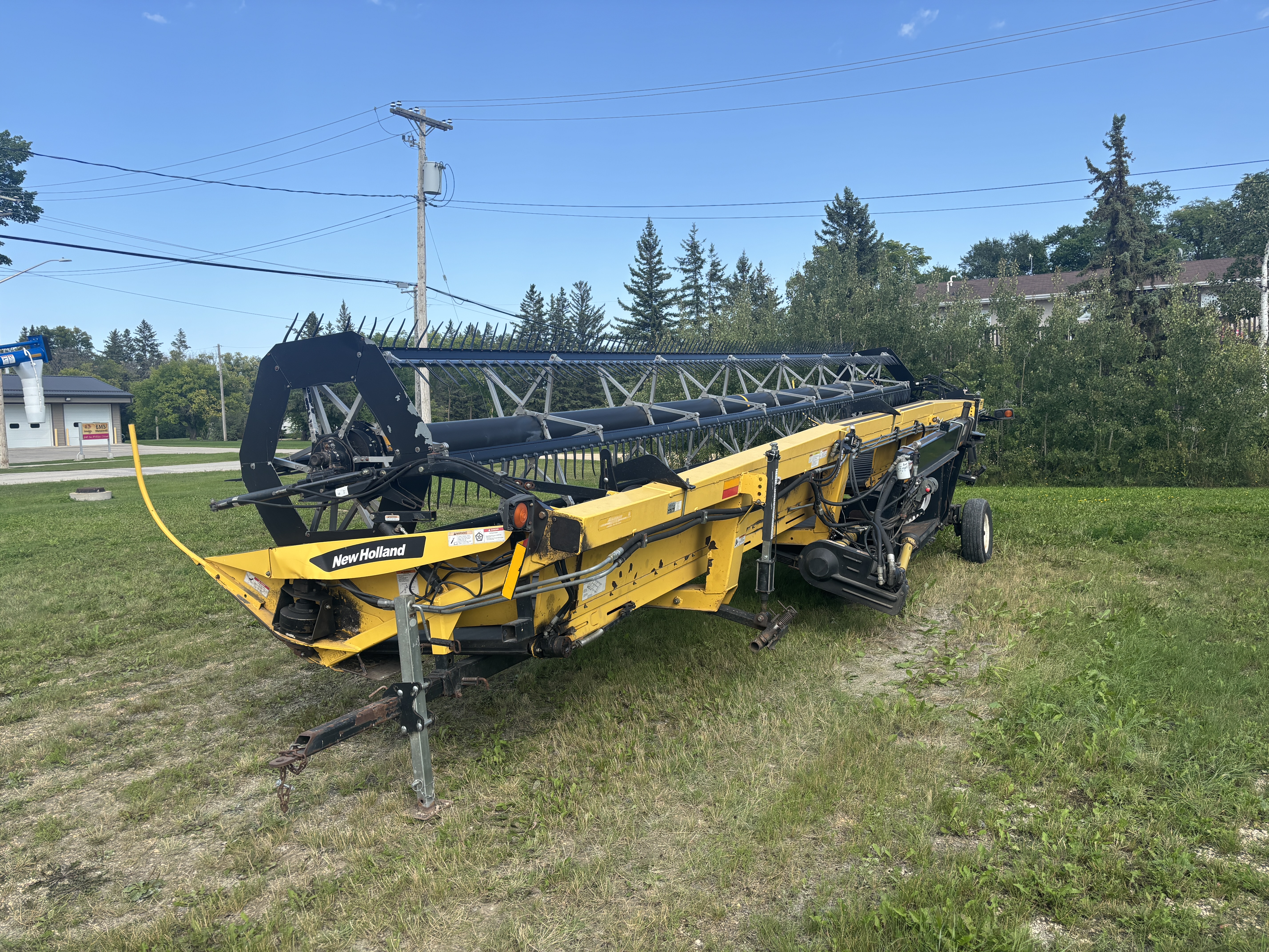 2004 New Holland 94C-36 Header Draper