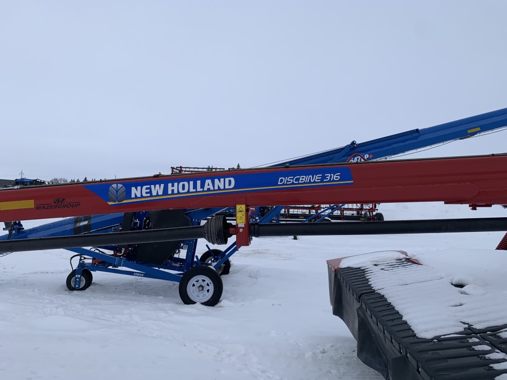 2021 New Holland DB316R Mower Conditioner/Disc